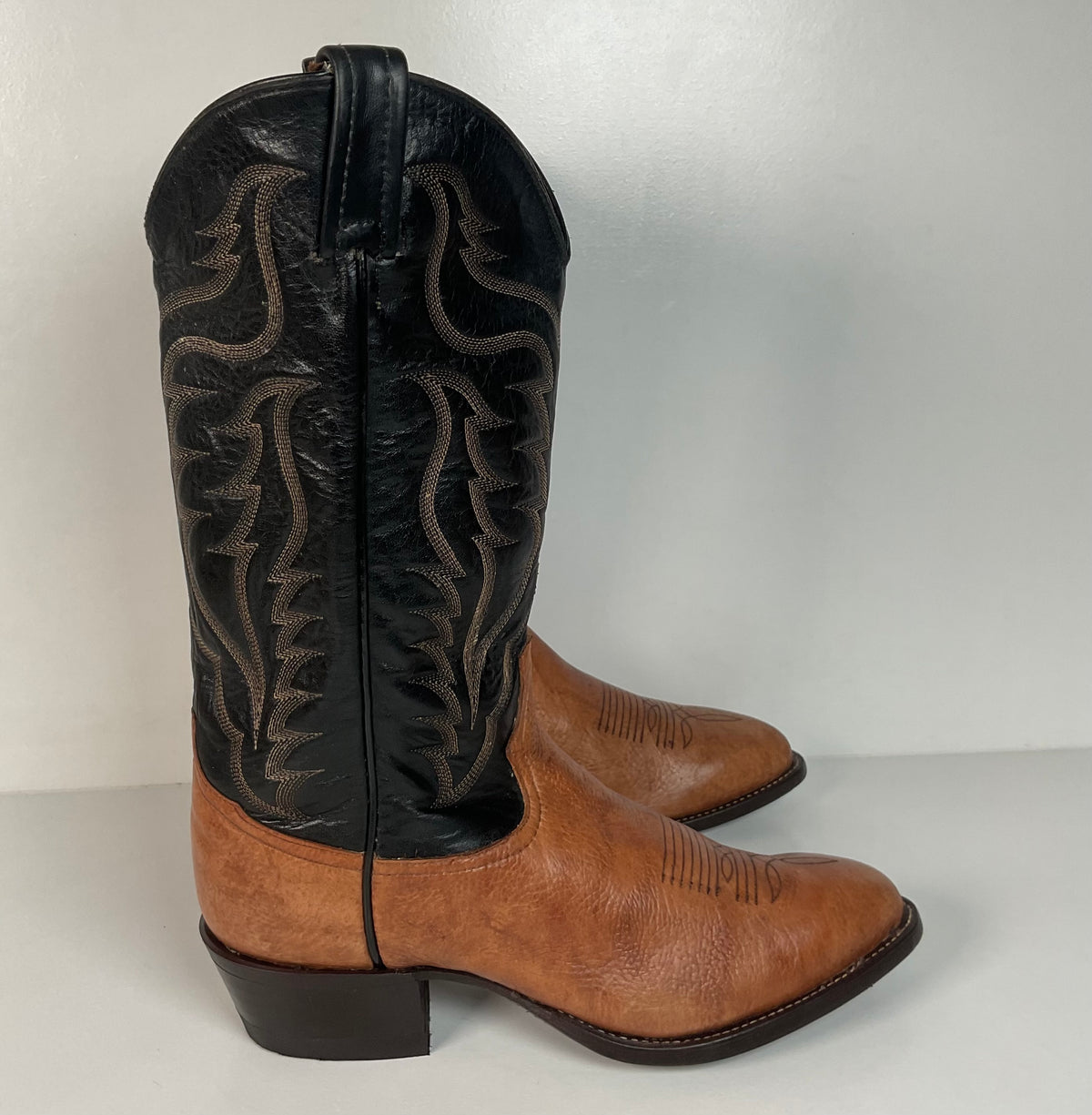 Vintage Tony Lama Bull Shoulder Cowboy Boots | USA Made | Men’s 9 D