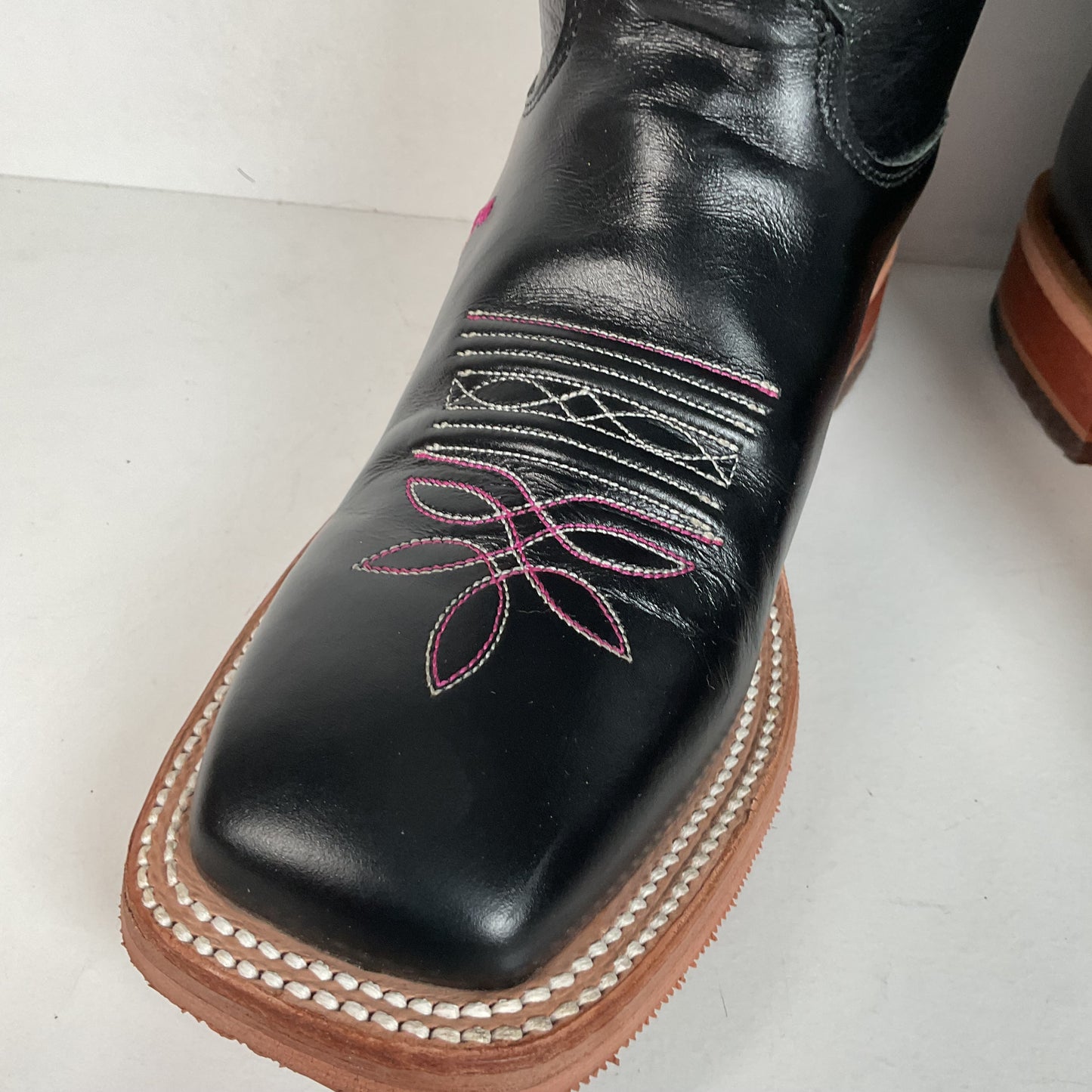 Justin Breast Cancer Awareness Cowgirl Boots | USA Made | Square Toe | 8 B