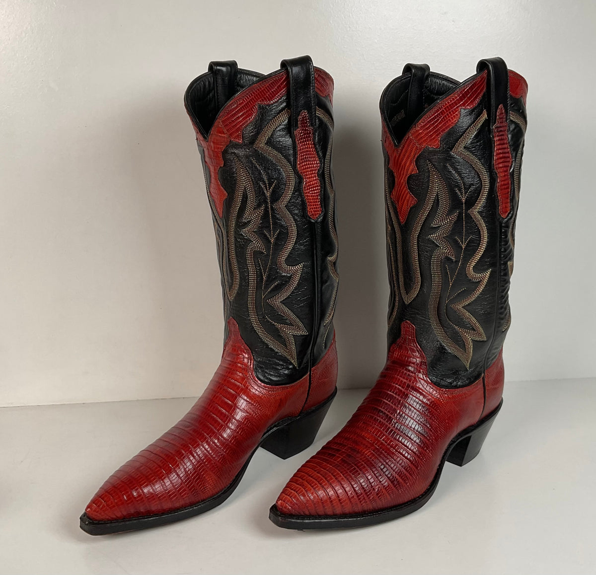 Vintage Dan Post Teju Lizard Cowgirl Boots | Tooled Overlays | Women’s 7.5