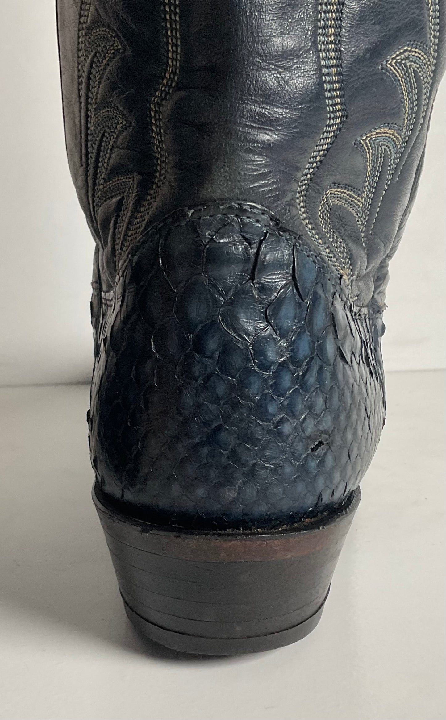 Vintage Nocona Dark Blue Python Cowboy Boots 9 EE Back Cut Snakeskin