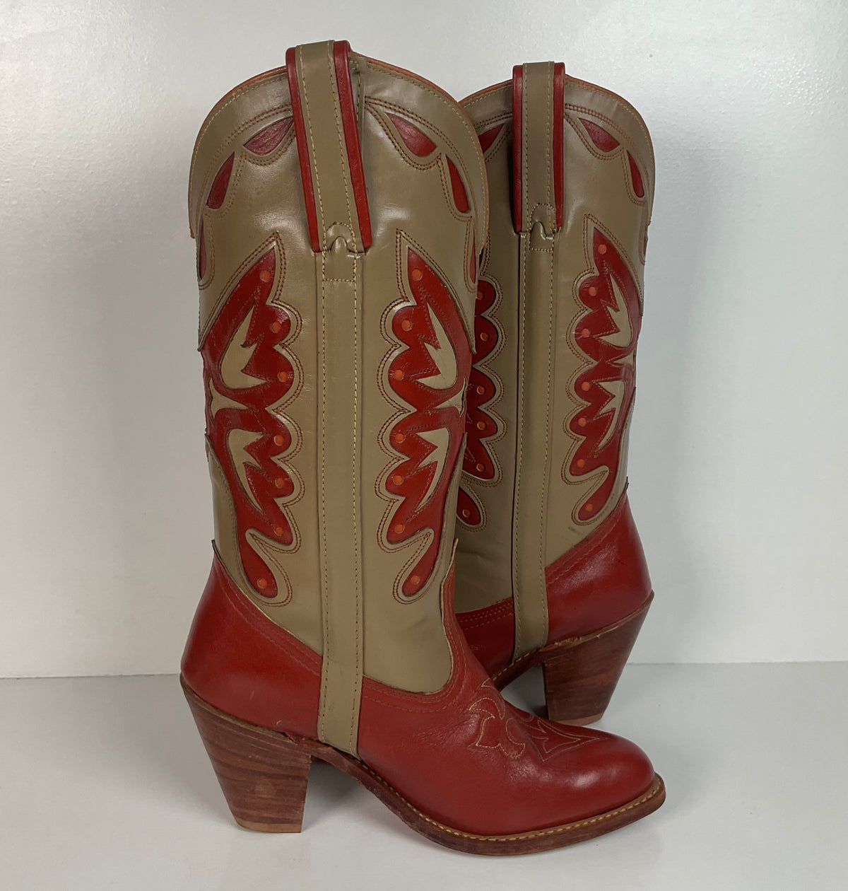 Vintage Capezio Butterfly Cowgirl Boots | Tooled Inlays | USA Made | Women’s 8 M