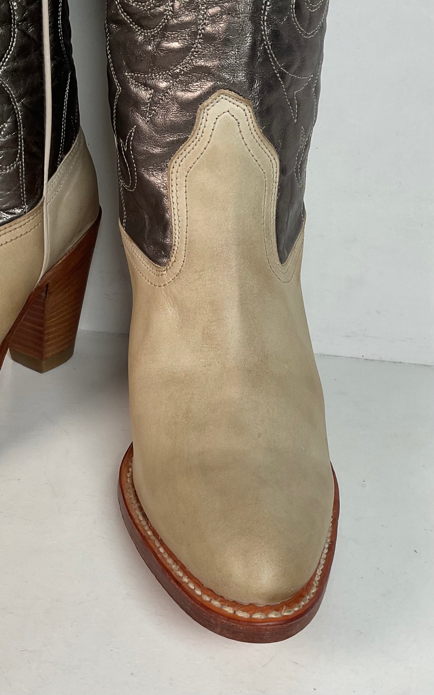 Frye Women’s Mustang Riding Boots 8 M Made In Spain