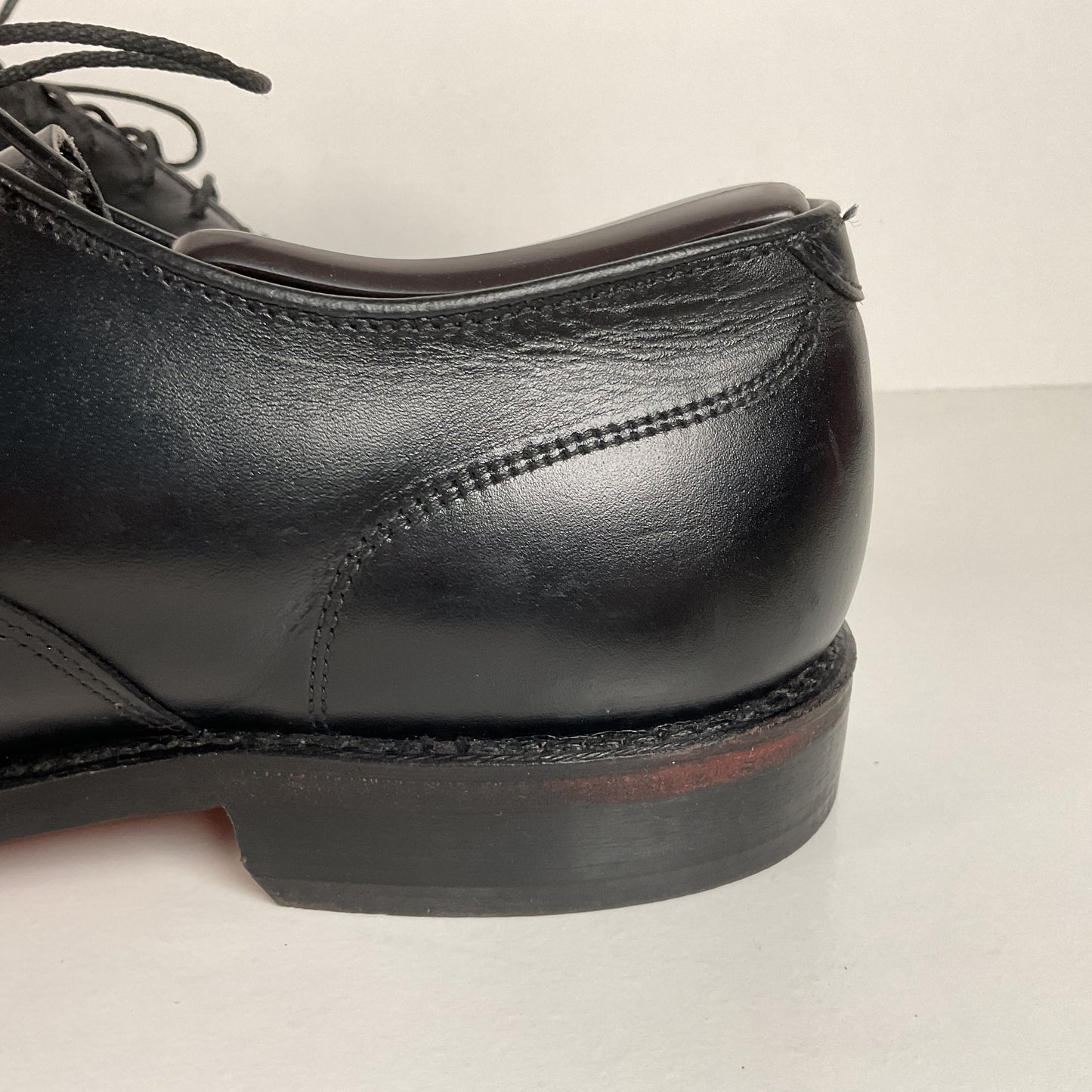 Vintage Footjoy Classics | Presidential Oxford | Cap Toe | USA Made | Men’s 9.5