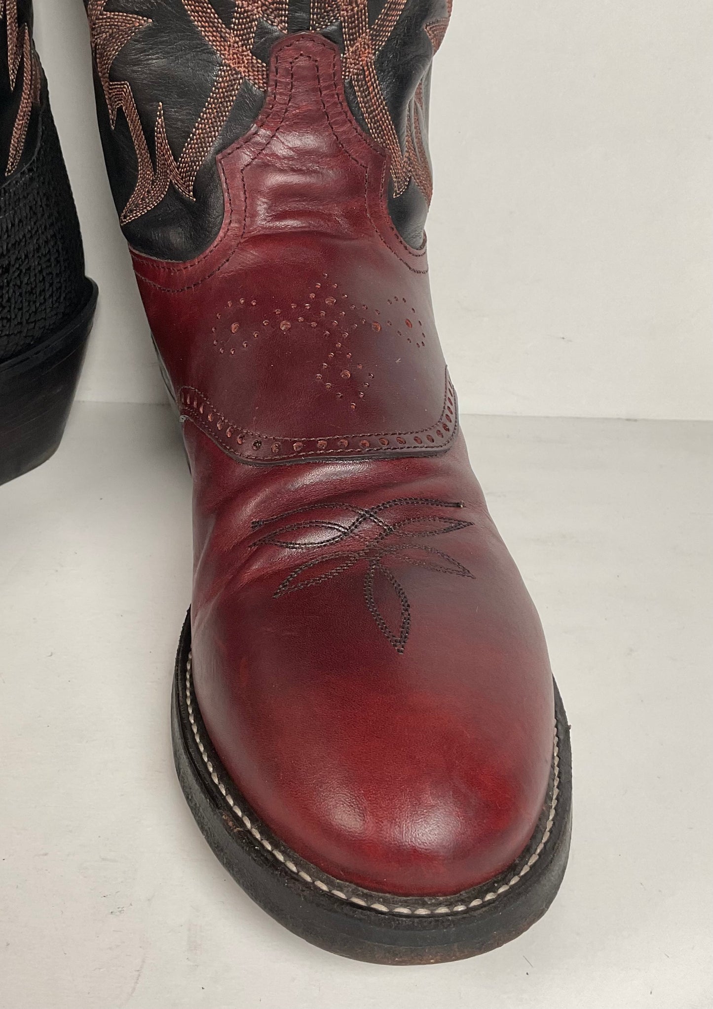 Tony Lama Renegade Buckaroo Boots | Shark Skin Heel | Exotic | USA Made | 13 B
