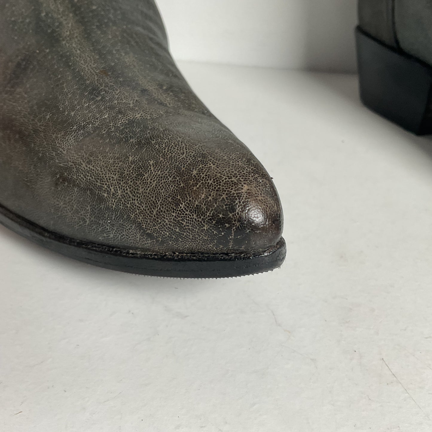 1960s Tony Lama Exotic Elephant Cowgirl Boots Men’s 7 B | Women’s 8 USA Made Gold Label