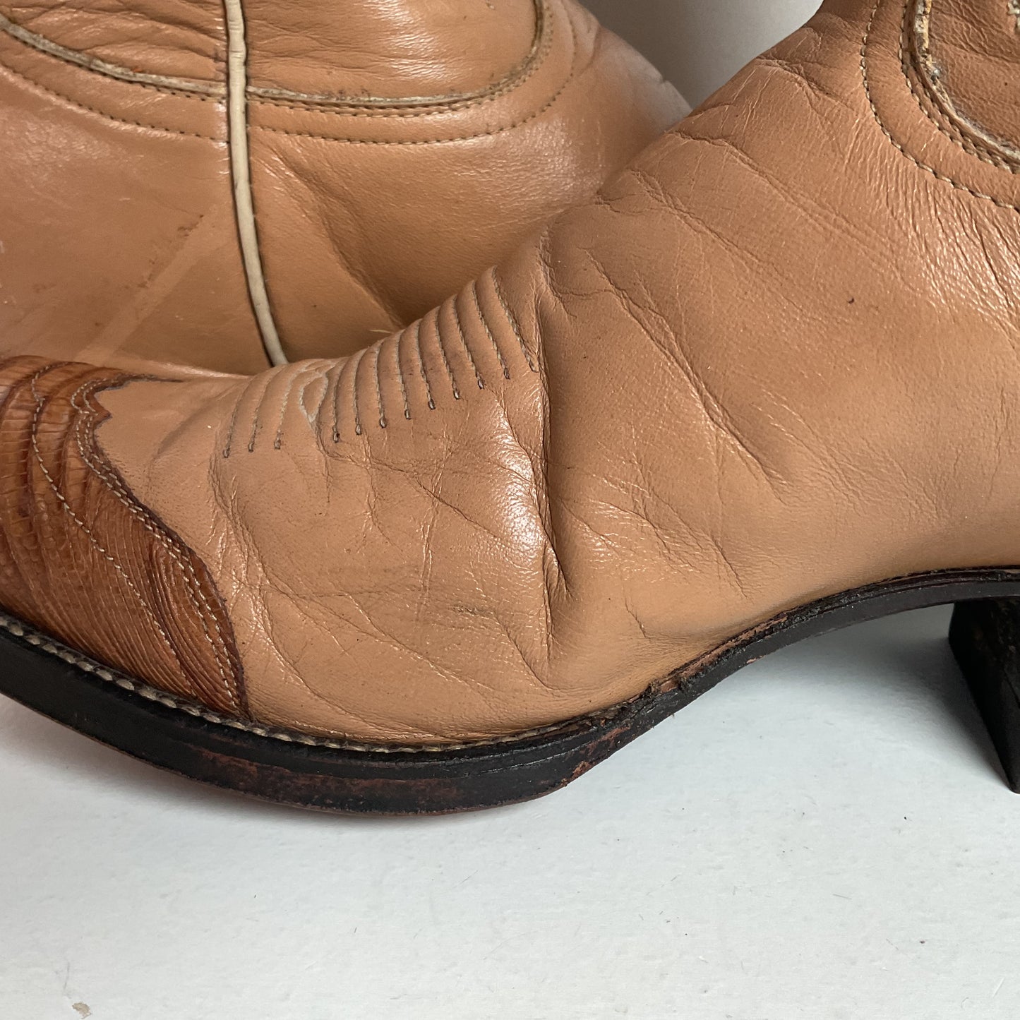 Vintage Tony Lama Gold Label Cowboy Boots 9.5 D Lizard Wingtip USA Made