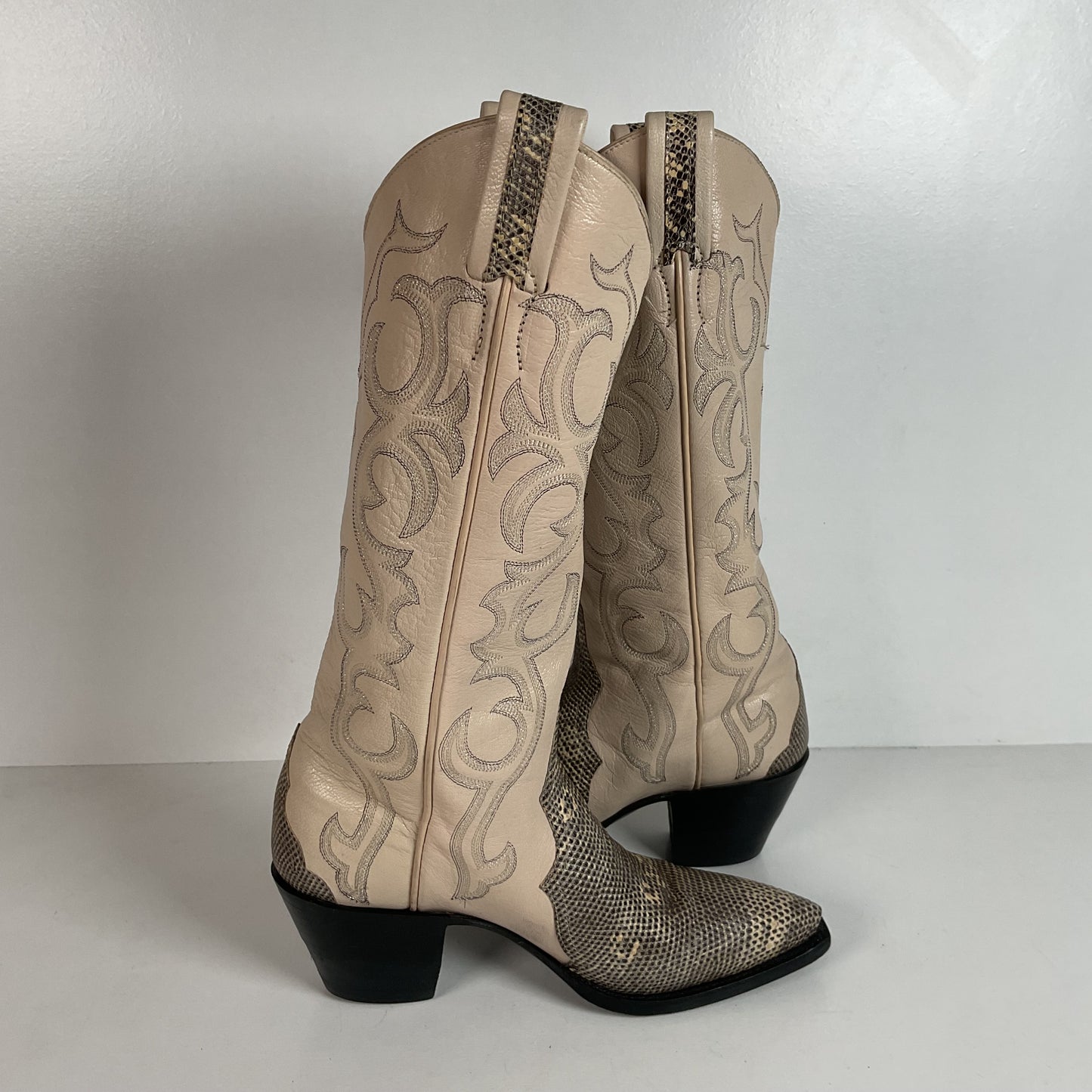 Vintage Ringtail Lizard Cowgirl Boots | USA Made | Custom | 1980s | Women’s 6 B