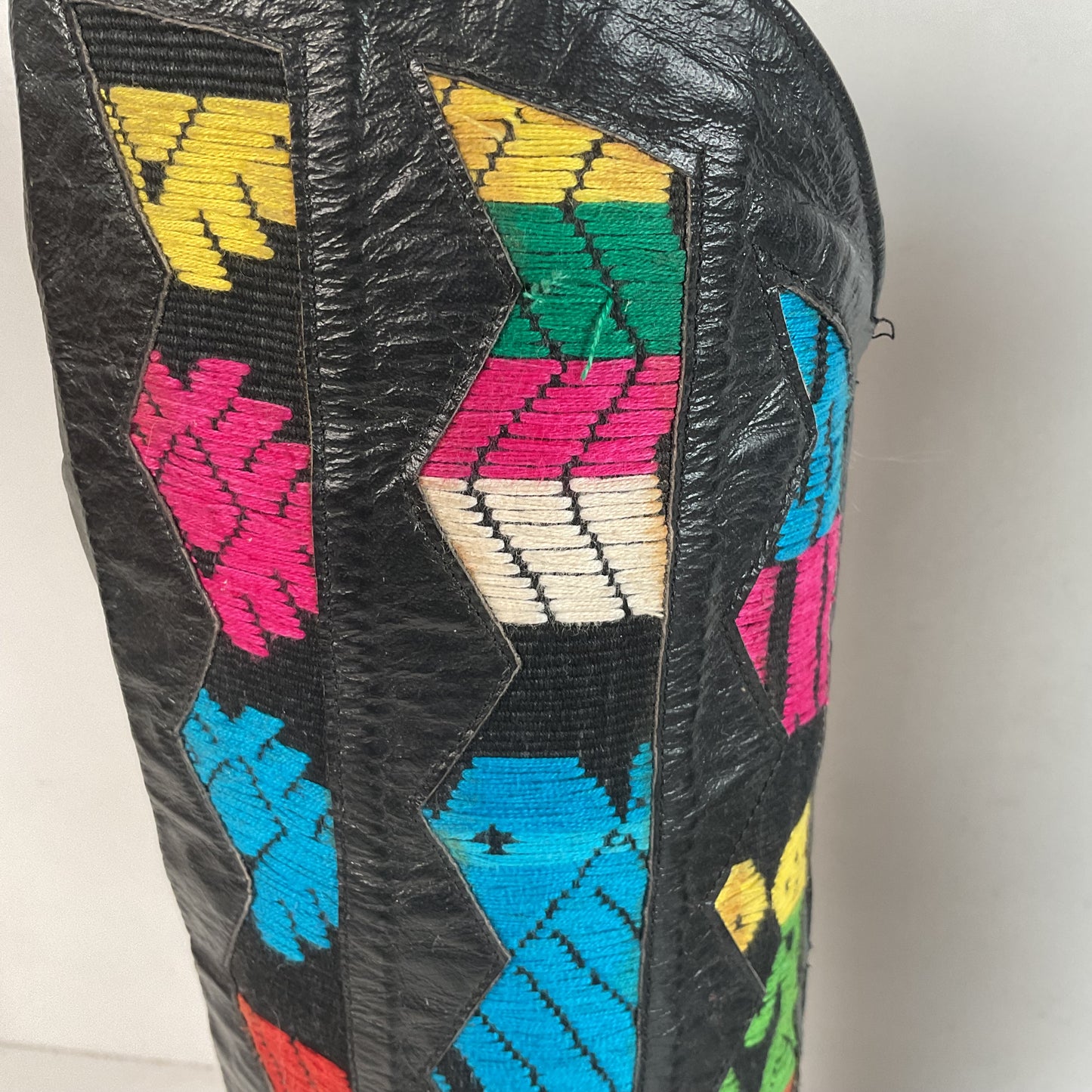 Tony Lama’s Hyer Cowgirl Boots 8 C Southwestern Aztec Woven Inlays