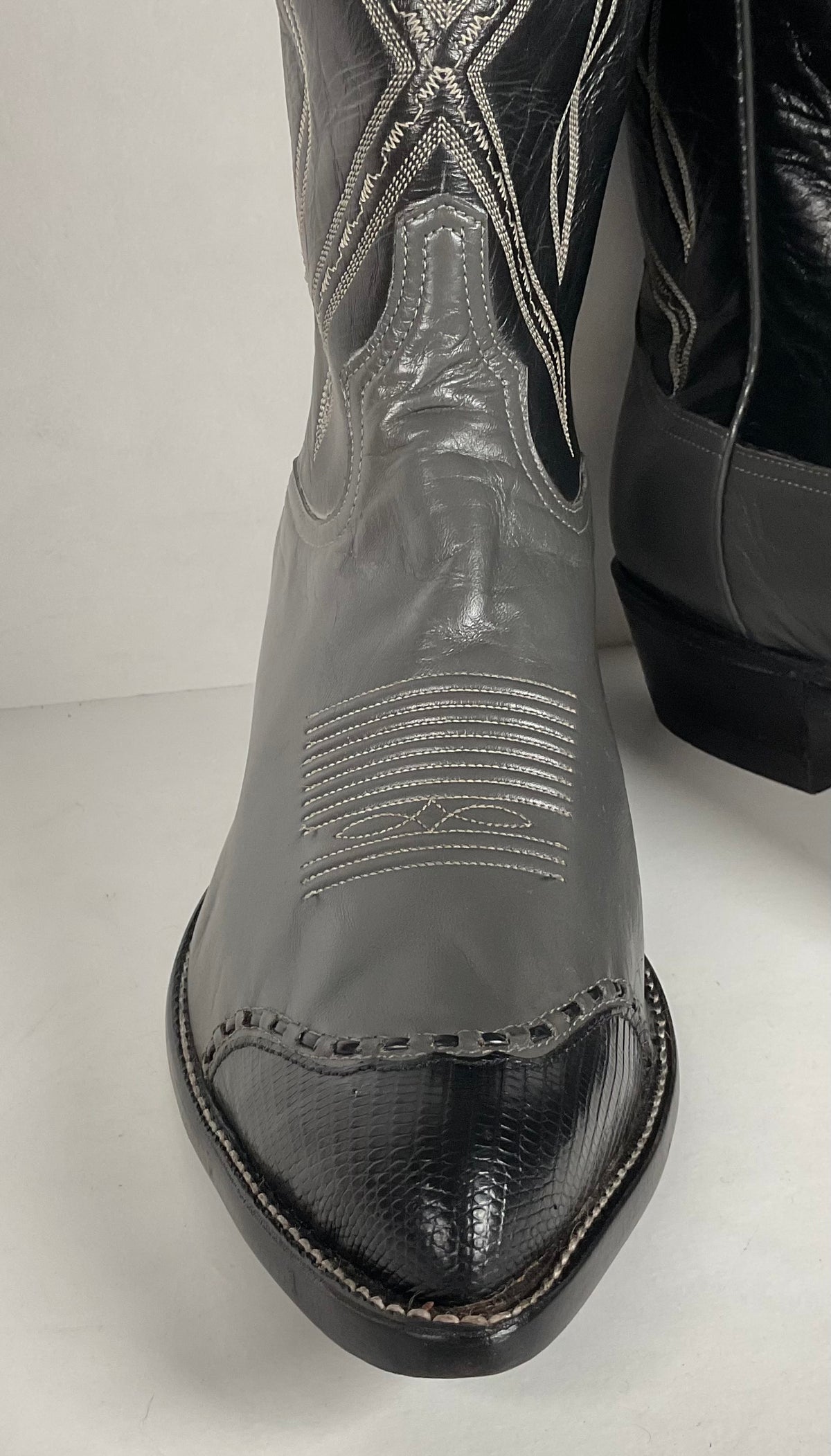 Vintage Tony Lama Lizard Wingtip Cowboy Boots | Charcoal Grey | Men’s 11.5 EE