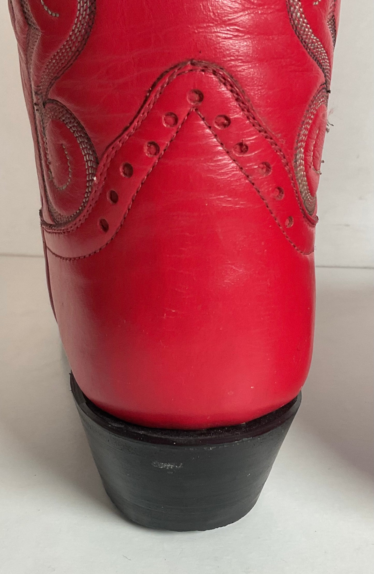 Honcho Custom Ruby Red Cowgirl Boots 8 A USA Made Scallop Top