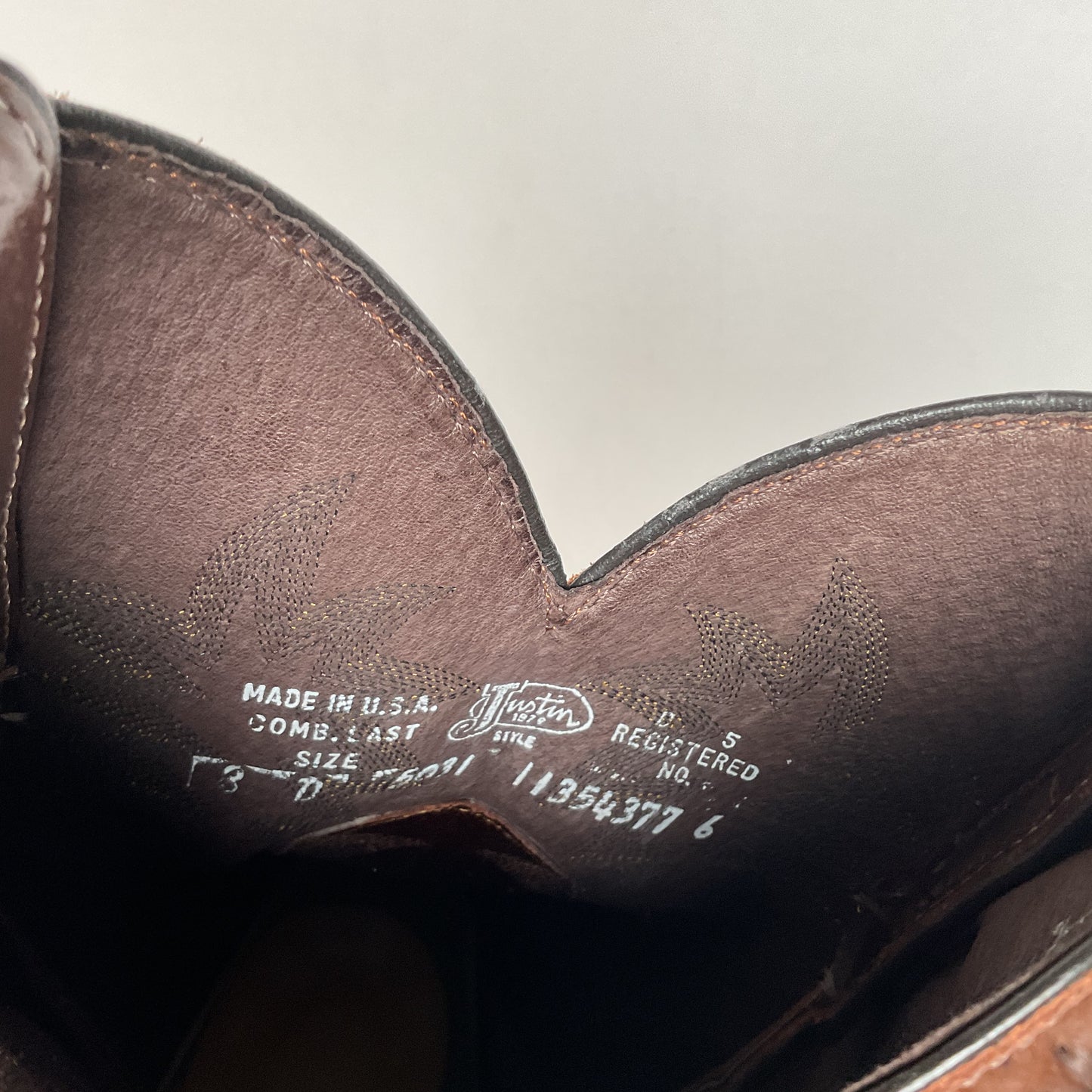 Justin Full Quill Ostrich Quill Roper Boots | Tekno Crepe | USA Made | Men’s 8 D