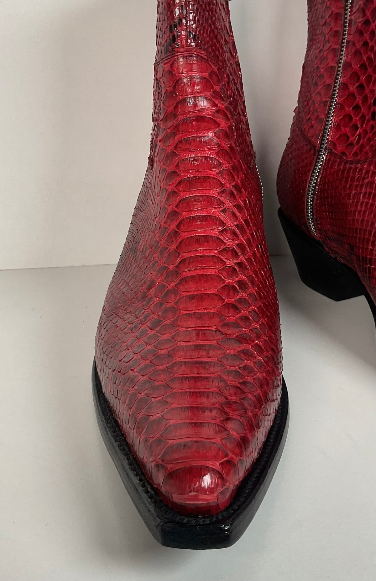 Lucent Los Angeles | Python Snakeskin Ankle Boots | Red | Men’s 15