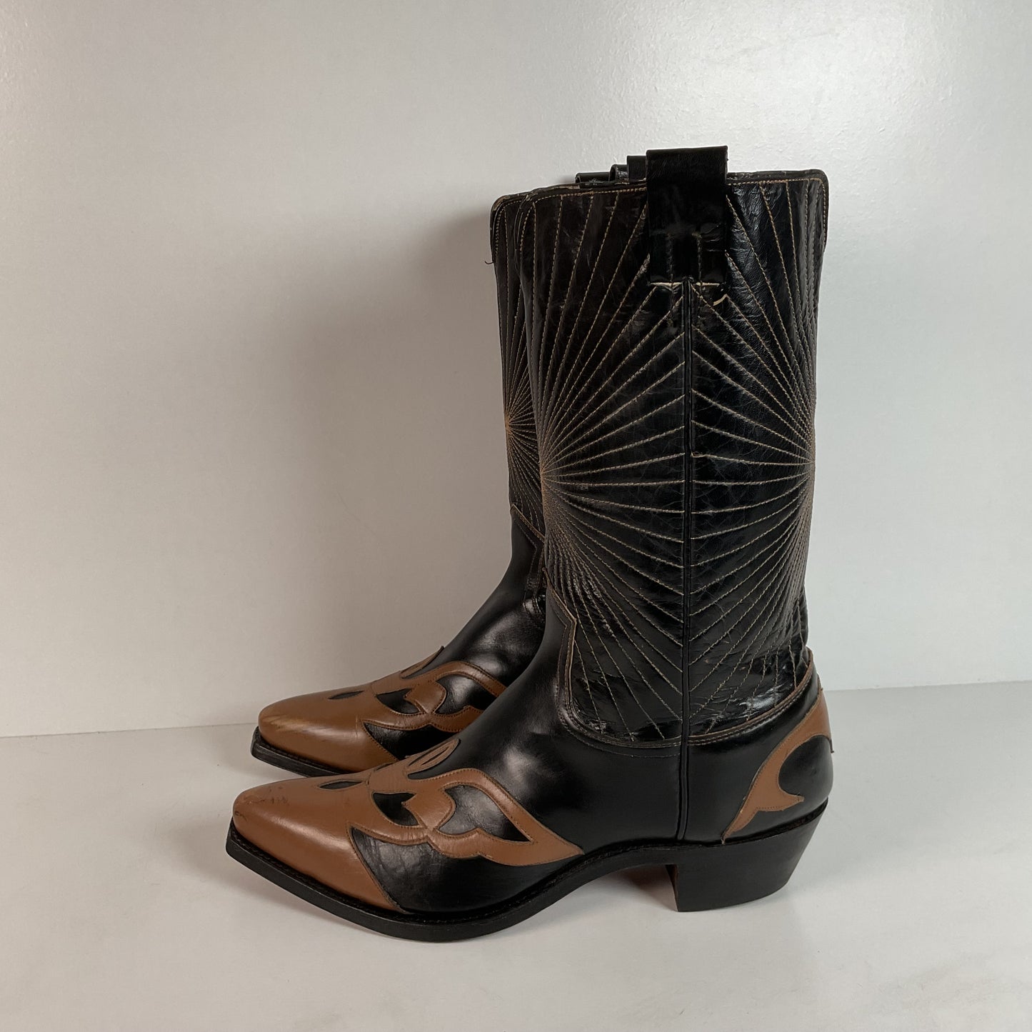 Vintage Frye Authentic Cowboy Boots | Starburst | Wingtip | 1950s | Men’s 9.5 D