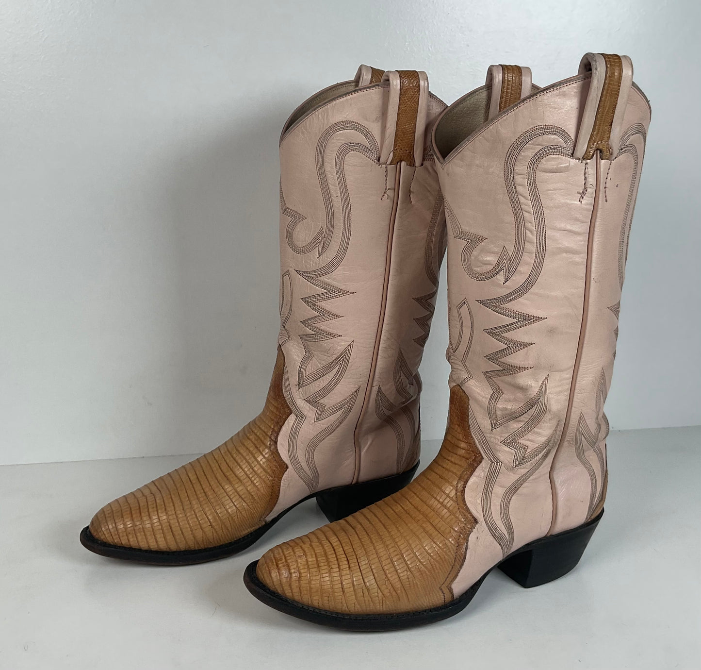 Vintage Larry Mahan Teju Lizard Cowgirl Boots | Peach | 1980s | Women’s 6 B