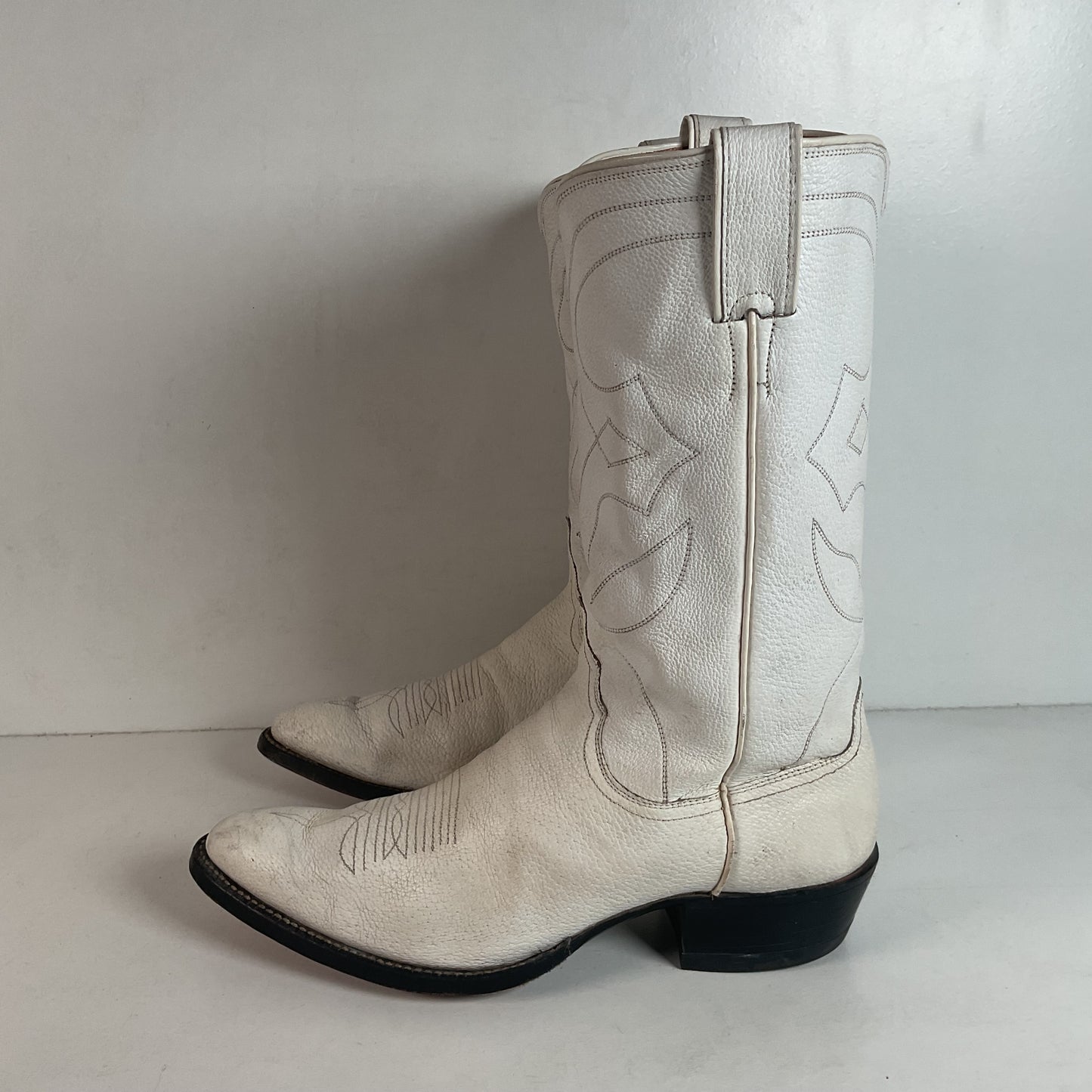 Vintage Justin White Label Cowboy Boots | USA Made | Men’s 9.5 D