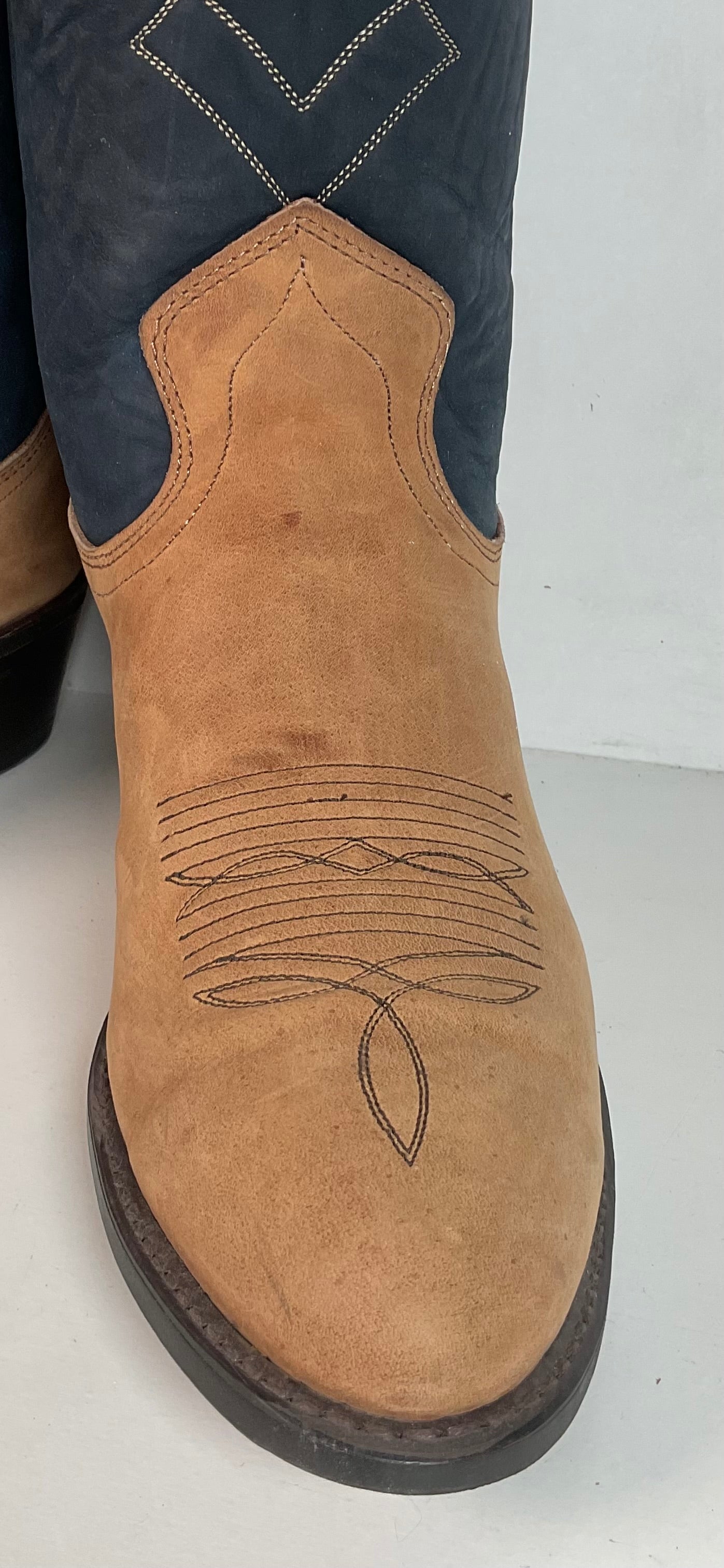 Vintage Acme Shorty Buckaroo Cowboy Boots 9 D Punchy Cloth Pullo