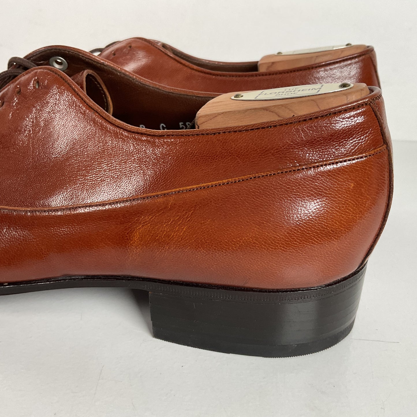 Vintage Florsheim Oxford Shoes | 1960s-1970s | Narrow | Men’s 8 C