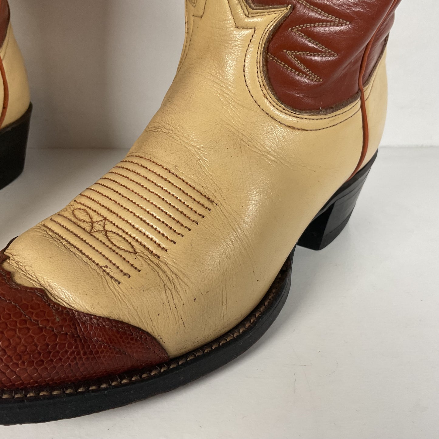 Vintage Tony Lama Urban Cowboy Boots | Lizard Wingtip | Gold Label | Men’s 9 B