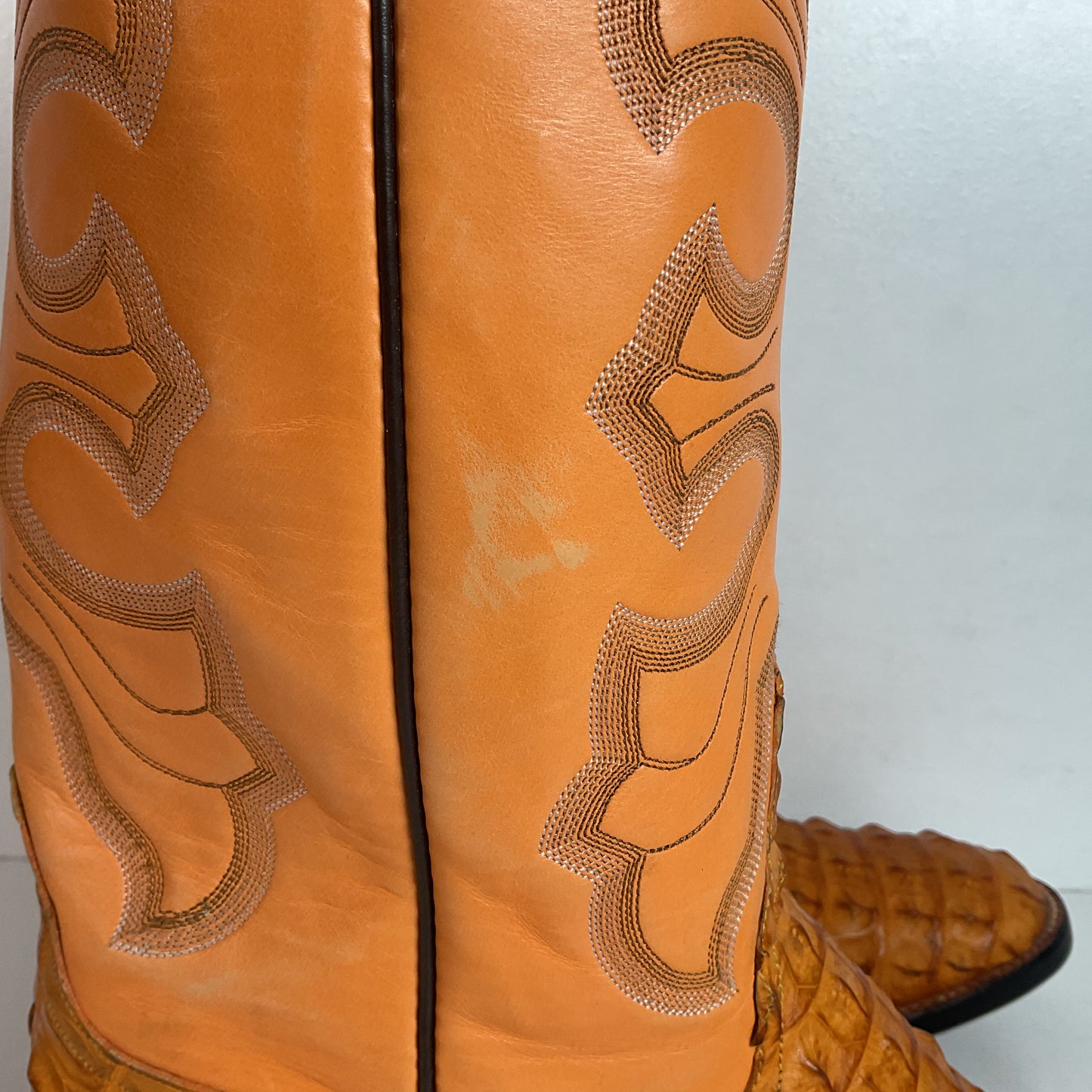 Rios Of Mercedes Hornback Caiman Cowboy Boots 10 C  Butterscotch Exotic
