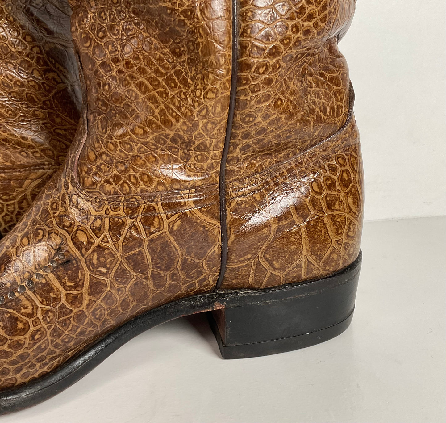 Vintage Wrangler Algonquin Toe Cowboy Boots | Sea Turtle Imitation Print | Men’s 9.5 D