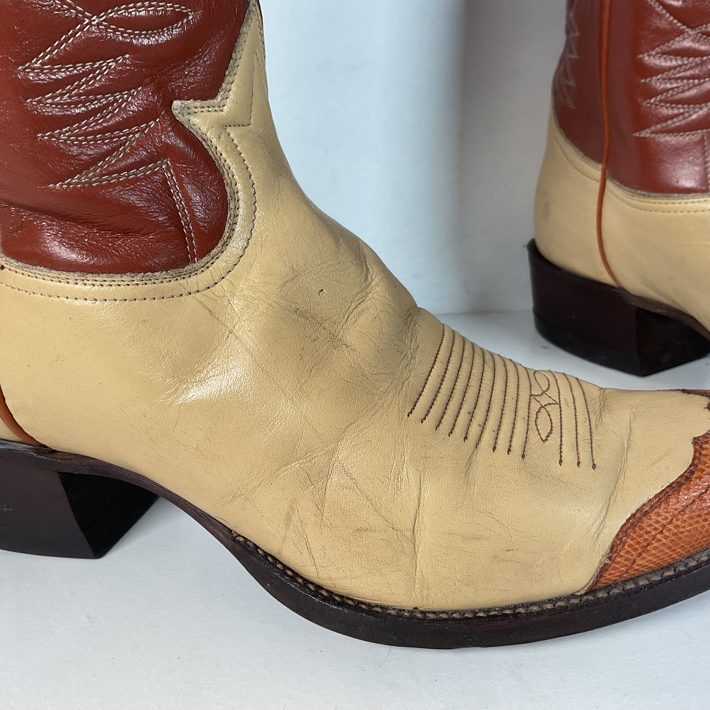Vintage Tony Lama Urban Cowboy Boots | Teju Lizard Wingtip | Gold Label | 10 D
