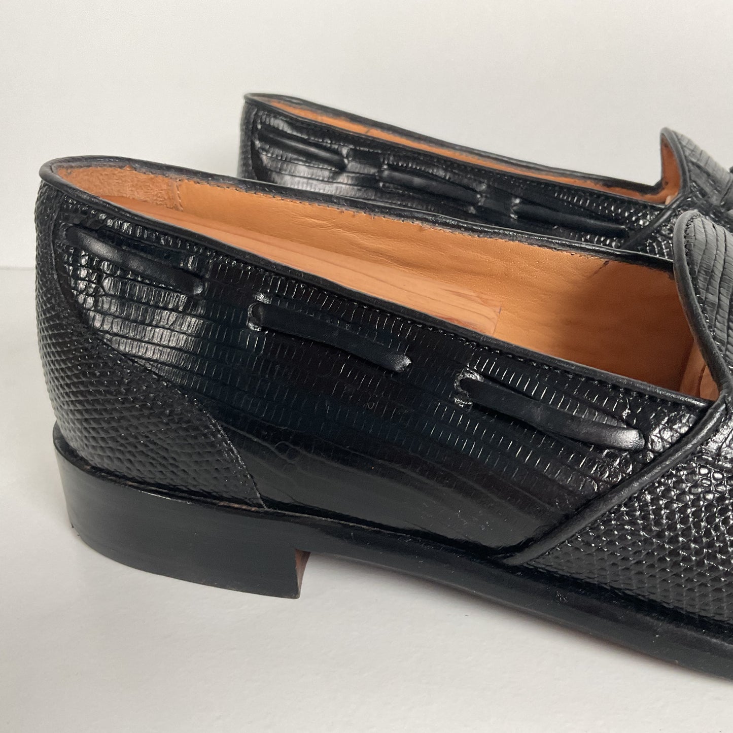 Zelli Italia | Teju Lizard Tassel Loafers | Black | Men’s 9 M