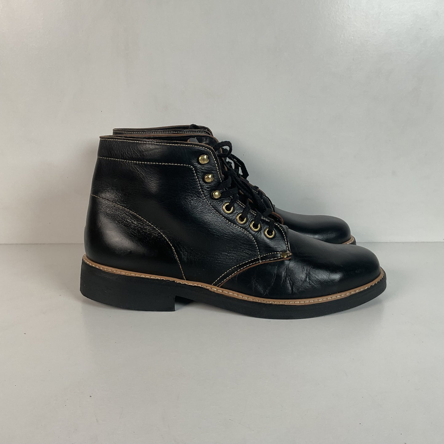 Vintage Men’s Black Leather Ankle Boots Size 9 Plain Toe 1960s