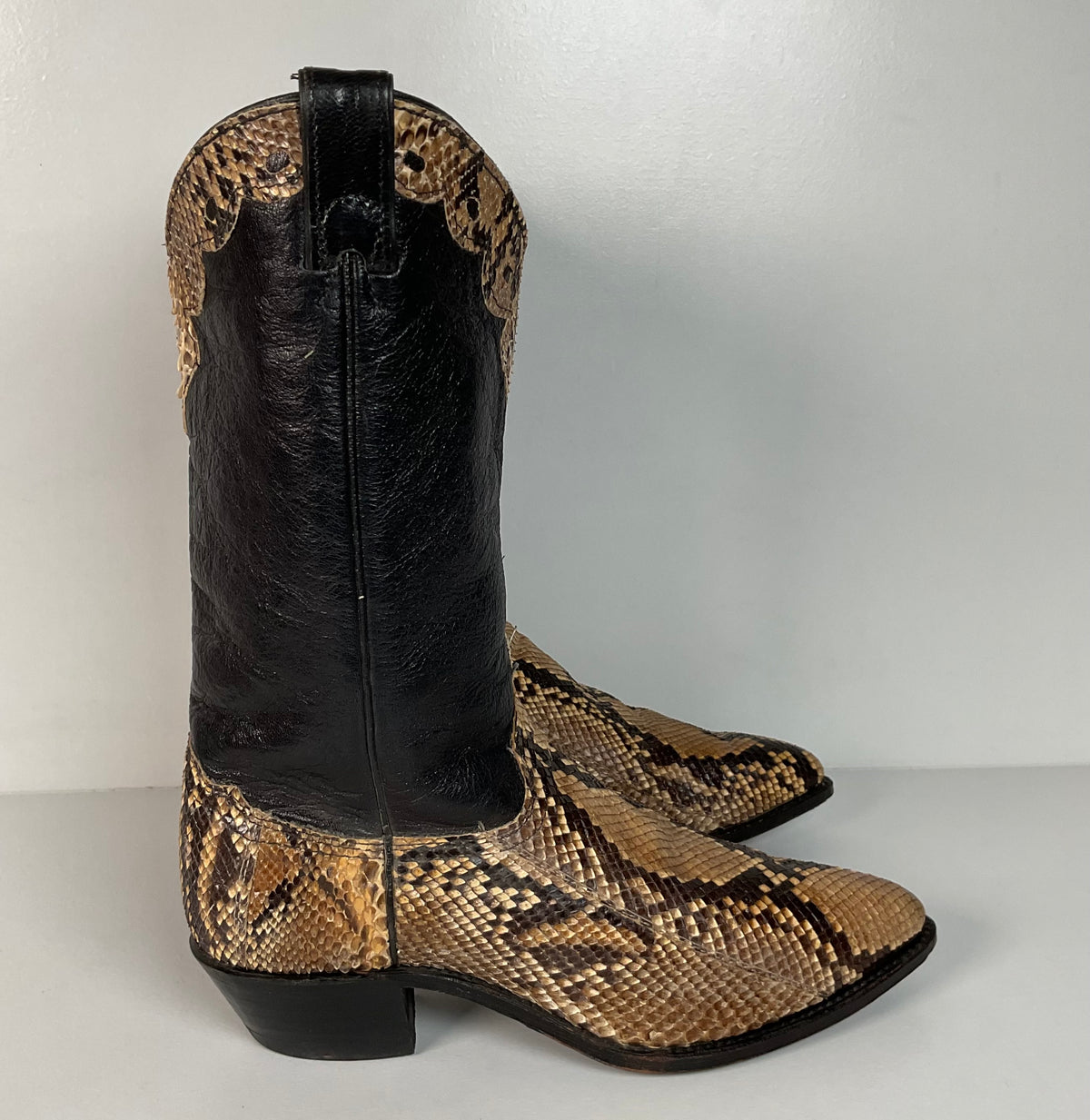 Vintage Abilene Snakeskin Cowgirl Boots | Tooled Python Overlay | Women’s 7.5 M