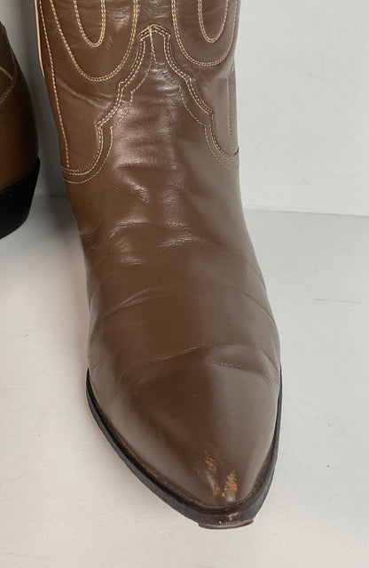 Vintage Justin Cowgirl Boots | Taupe | 1960s-1970s | USA Made | 7.5 B