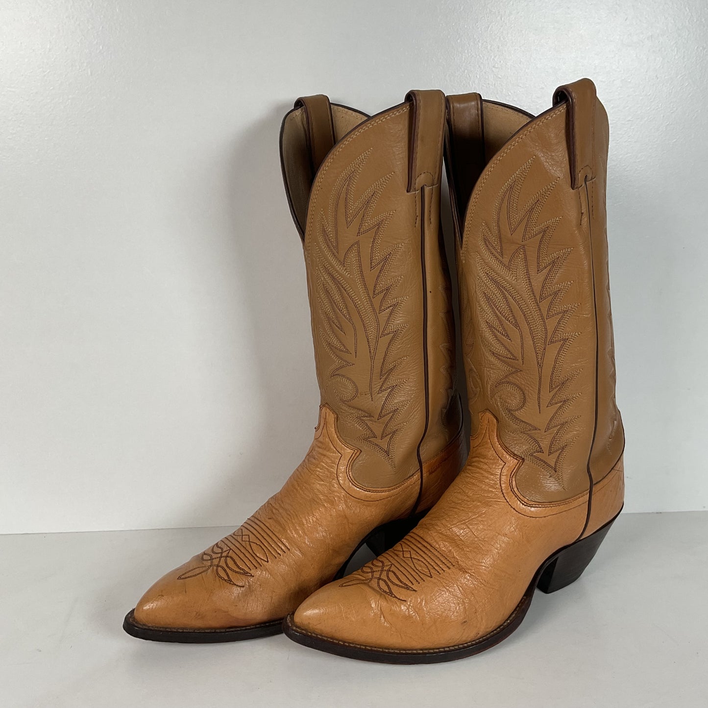 Vintage Justin Smooth Ostrich Cowboy Boots | USA Made | Butterscotch | 8 EE