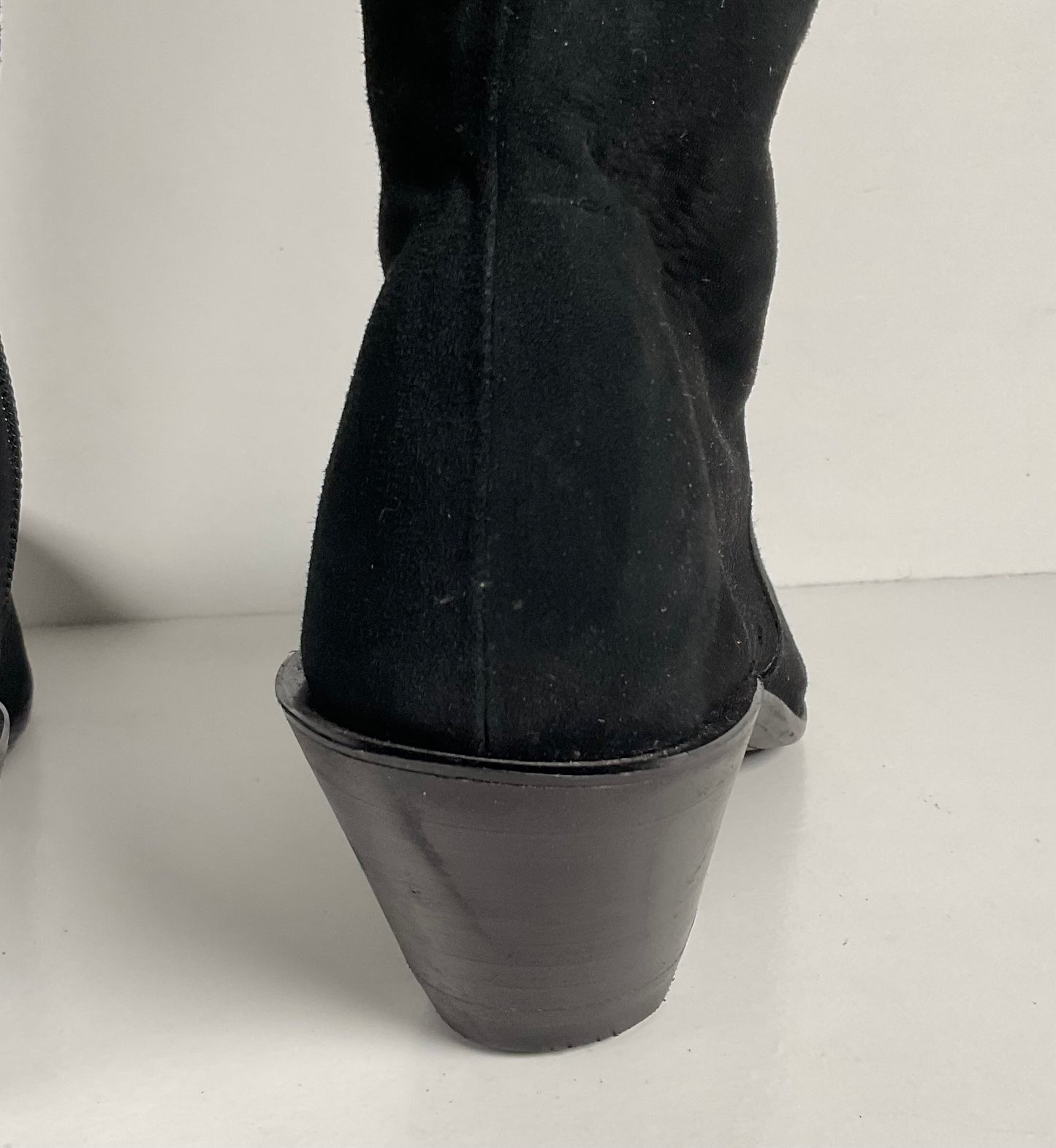 Lucchese Classics Handmade | Prototype Sock Booties | Nubuck Suede | Women’s 8 B
