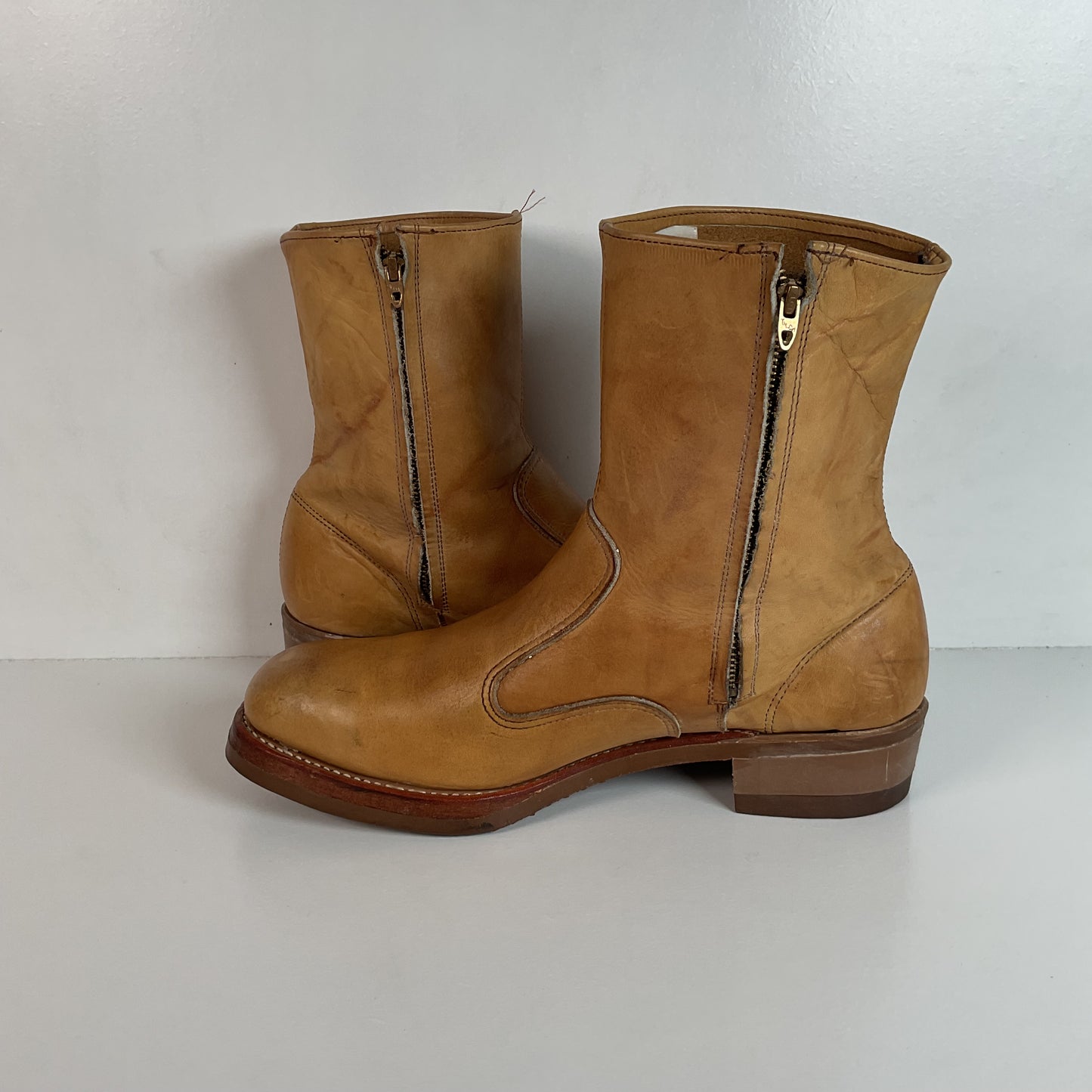 Vintage 1970s Iron Age Safety Toe Ankle Boots 9.5 EEE USA Made Campus Chunky