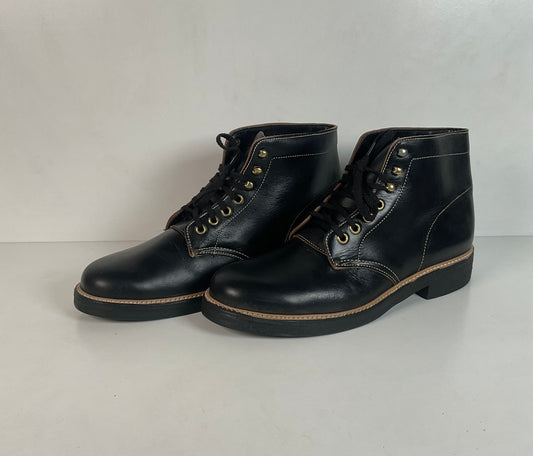 Vintage Men’s Black Leather Ankle Boots Size 9 Plain Toe 1960s