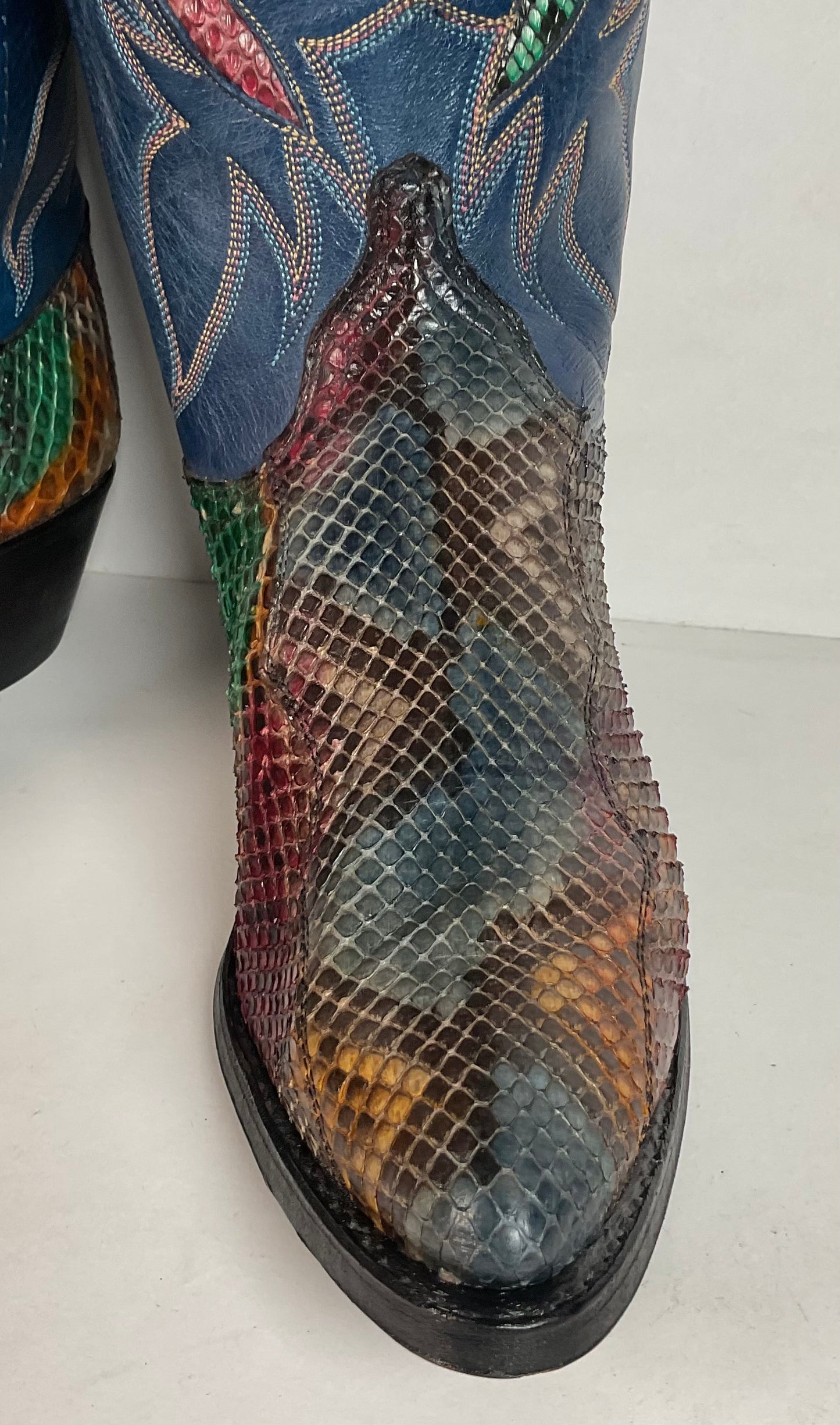 Vintage Dan Post Rainbow Python Cowgirl Boots 8 M Front Cut Tooled Inlay