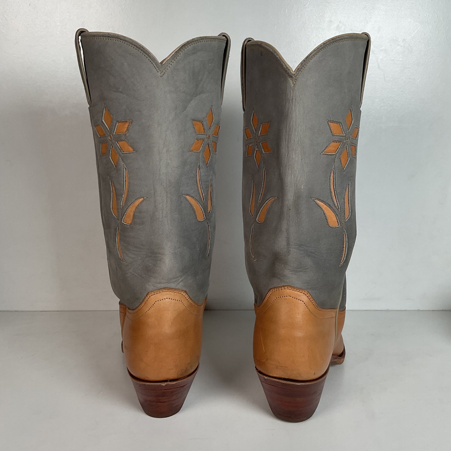 Vintage Justin Women’s Flower Cowgirl Boots 8 B Tooled Inlay USA Made