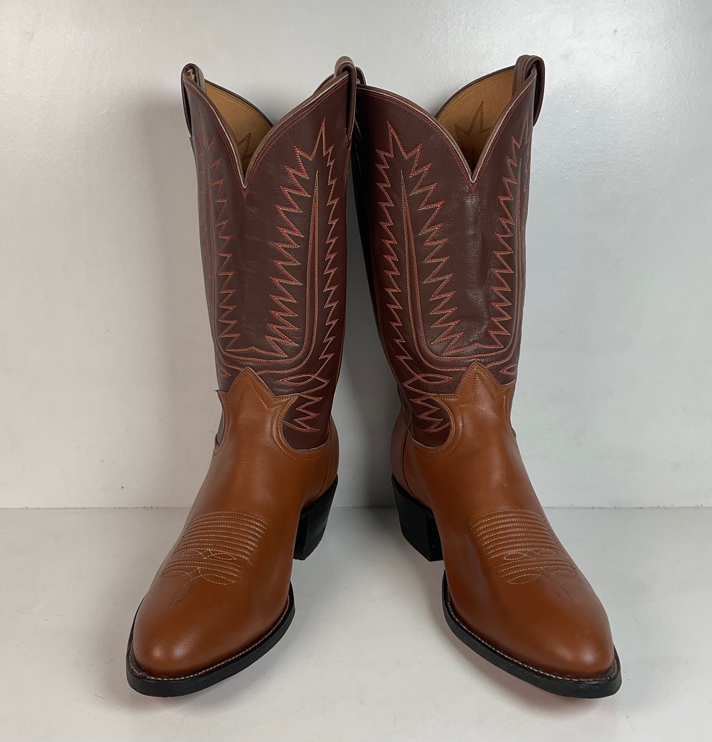 1970s Tony Lama Cowboy Boots 12 D Gold Label USA Made