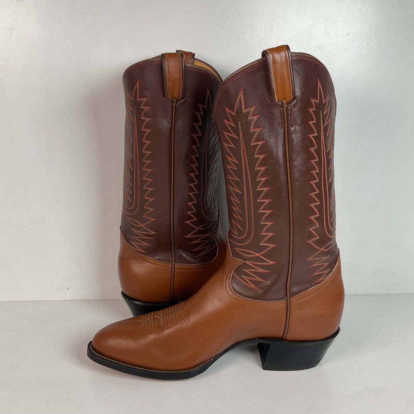 1970s Tony Lama Cowboy Boots 12 D Gold Label USA Made