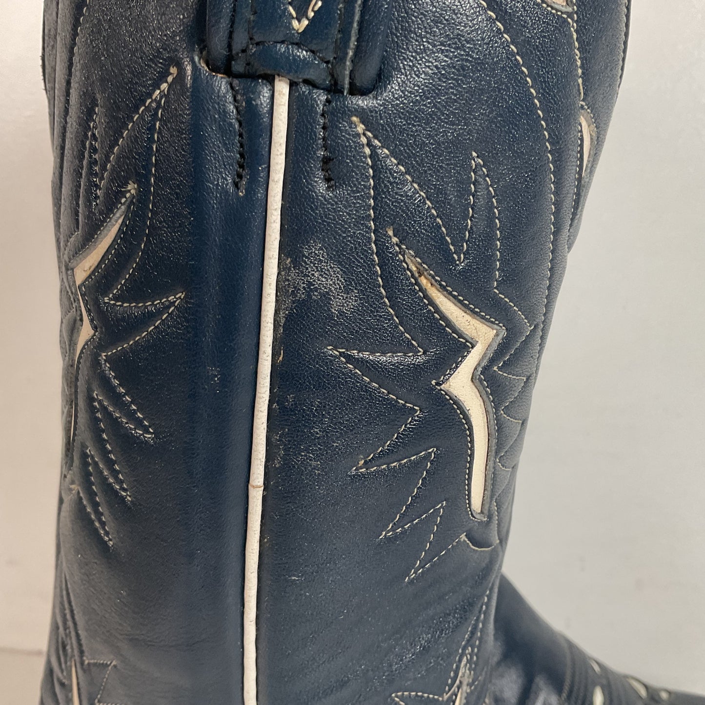 Vintage Tony Lama Blue Tooled Cowboy Boots Men’s 7 D | Women’s 8 Gold Label