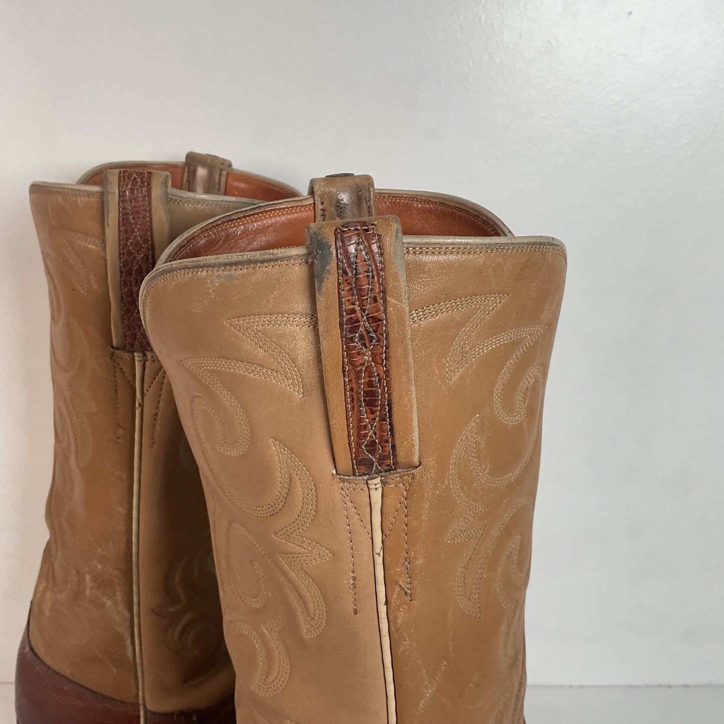 Vintage Lucchese San Antonio Lizard Teju Cowboy Boots 9.5 B