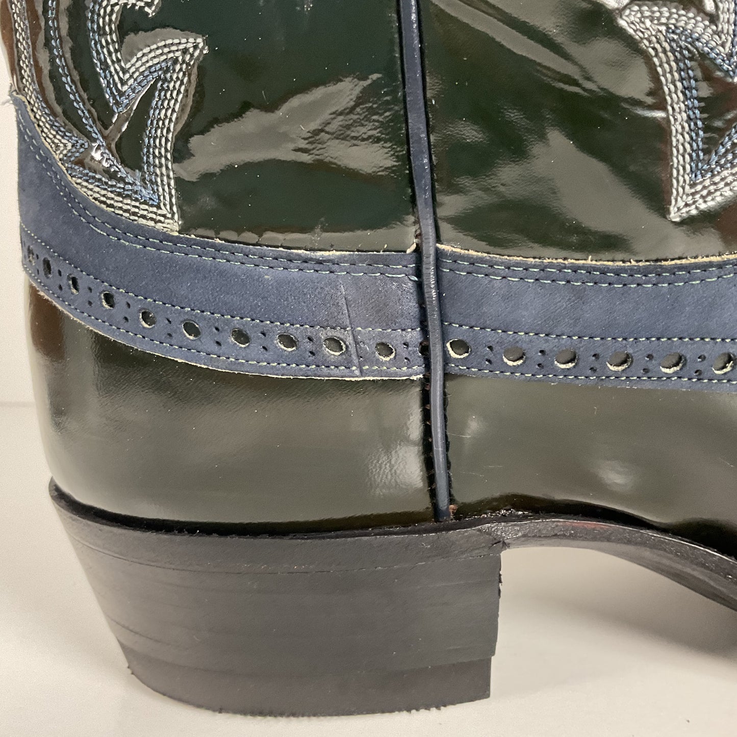 Vintage Justin Algonquin Toe Cowboy Boots | Royal Blue | Patent Leather | 12 EE