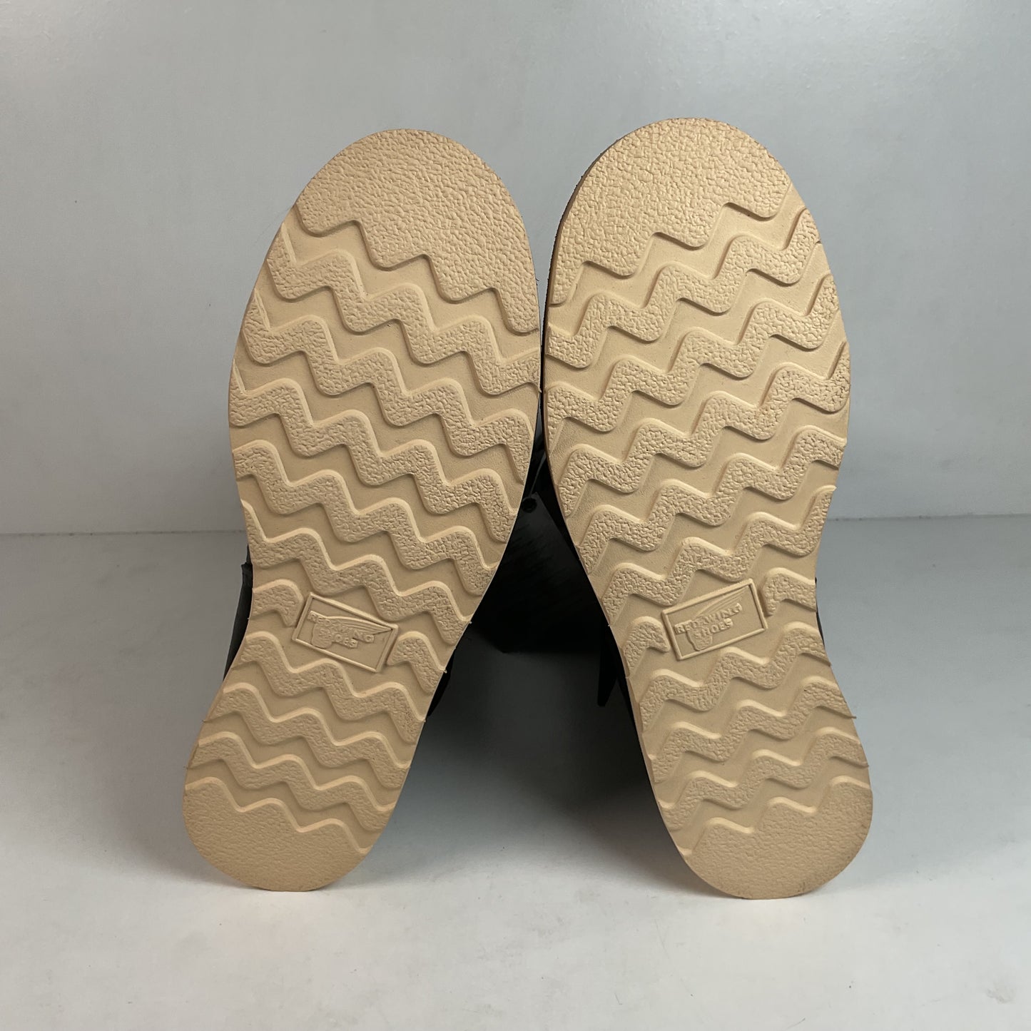 Red Wing Men’s Tall Engineer Boots 10.5 B (Narrow) Rough & Tough Retired