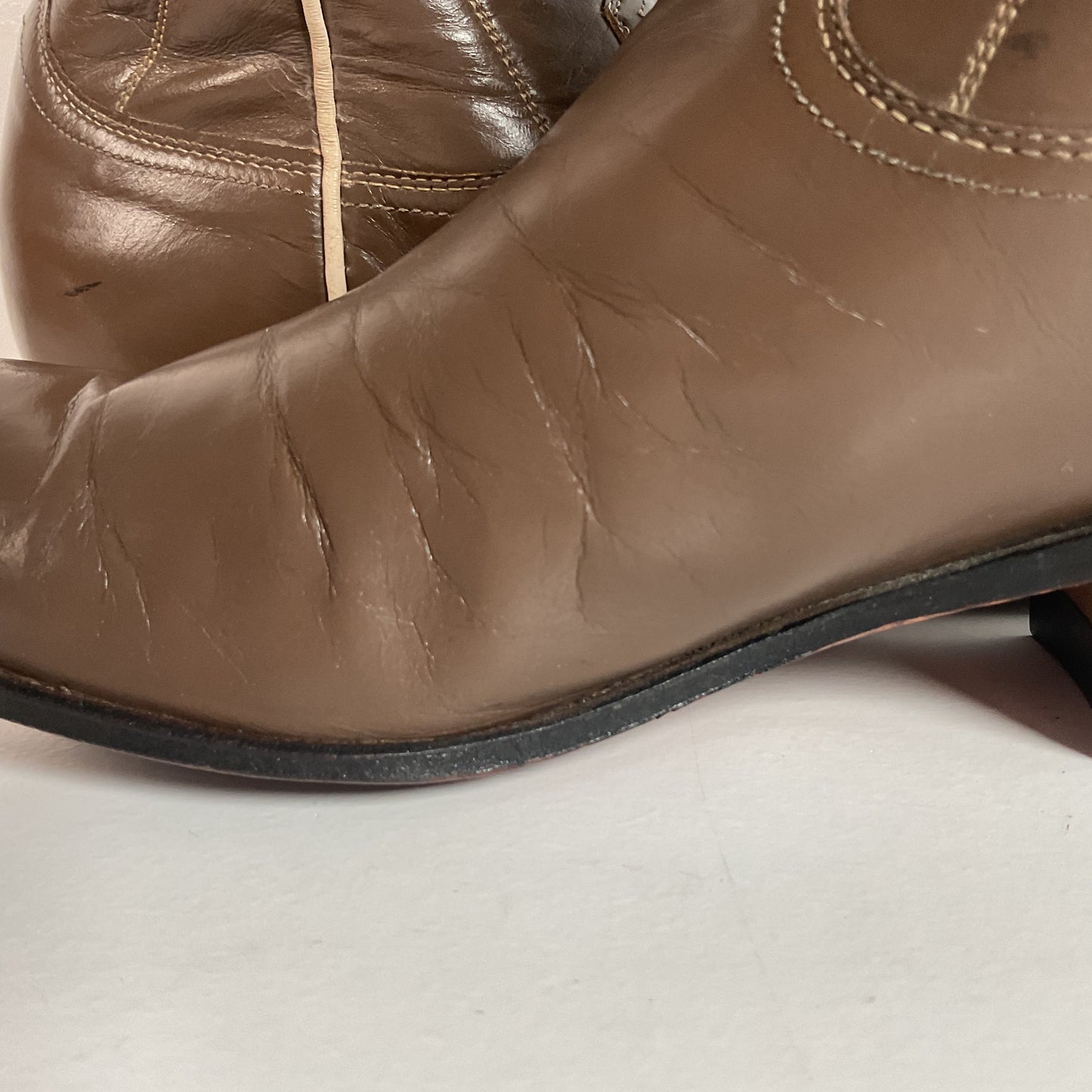 Vintage Justin Cowgirl Boots | Taupe | 1960s-1970s | USA Made | 7.5 B