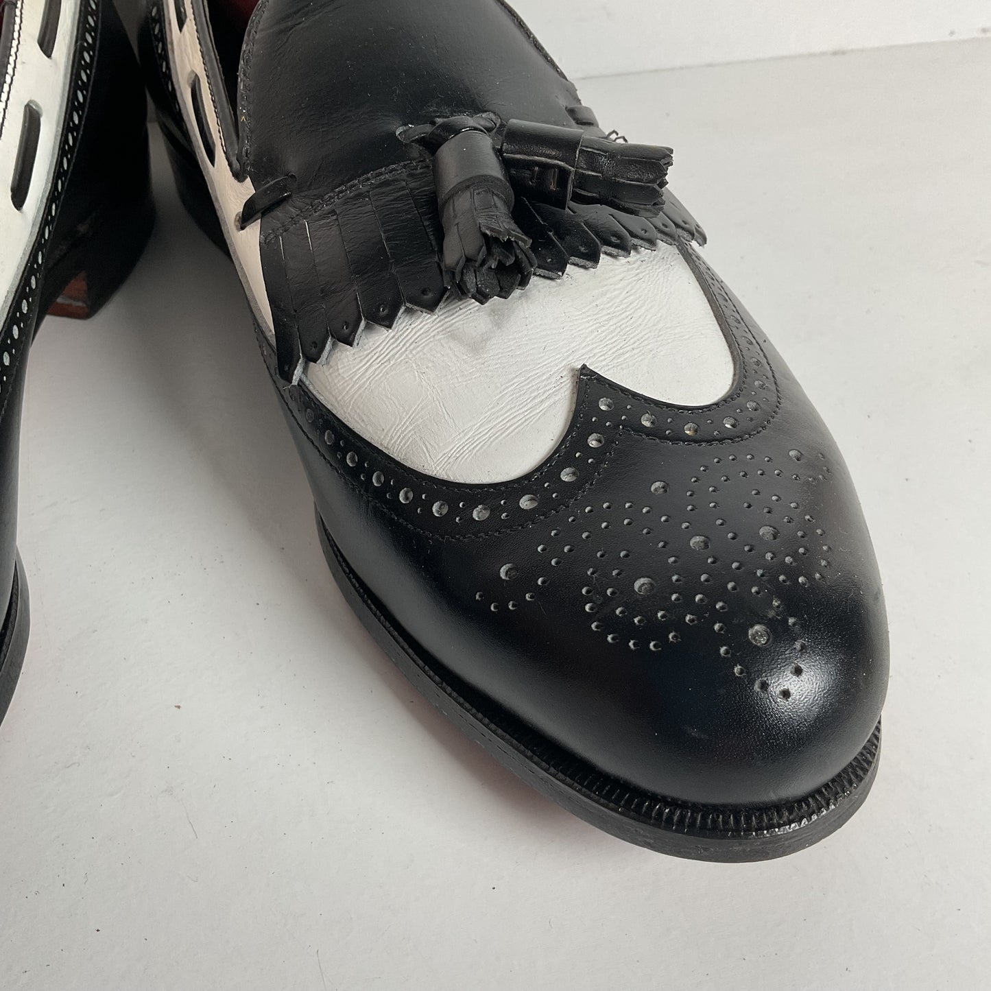 Vintage Footjoy Kiltie Tassel Loafers | Spectators | USA Made | Men’s 9 E
