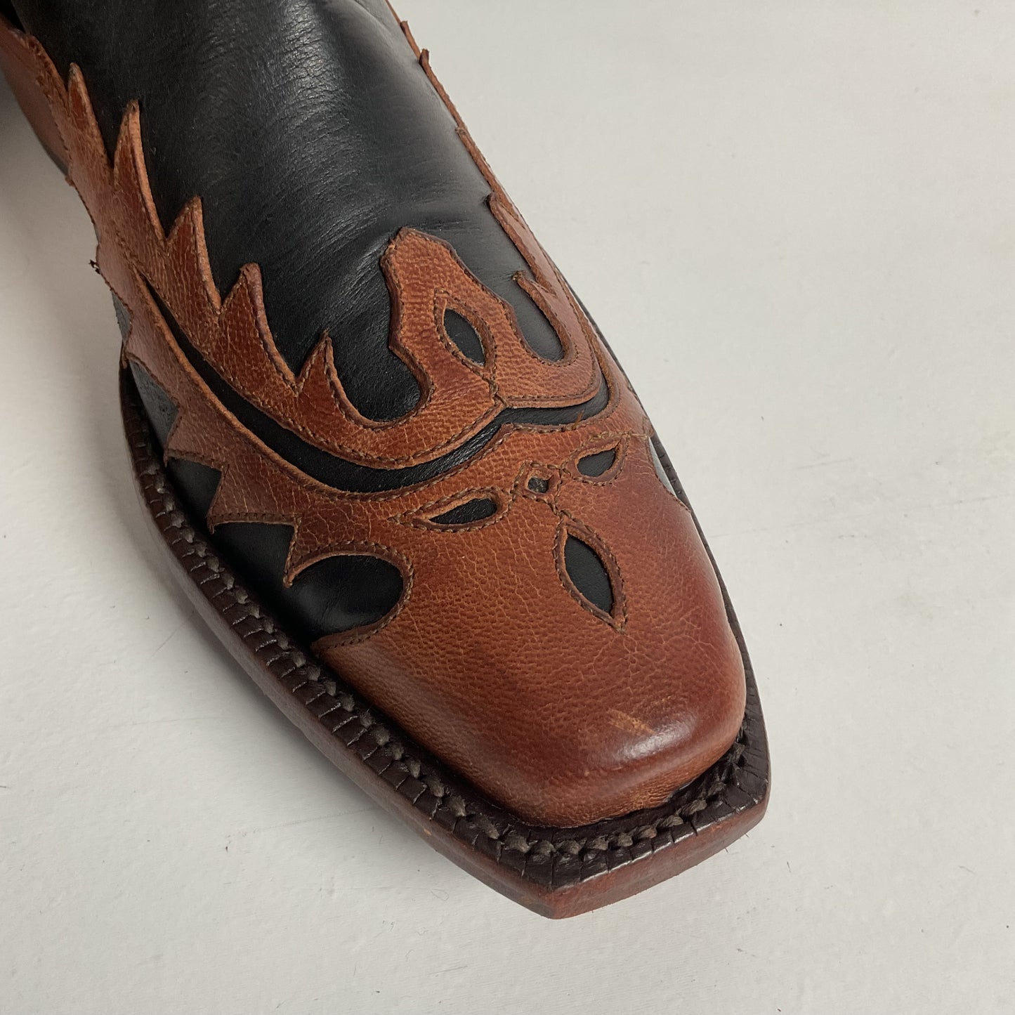 Lucchese Classics Handmade Tooled Cowgirl Boots 6.5 B Pee Wee Style