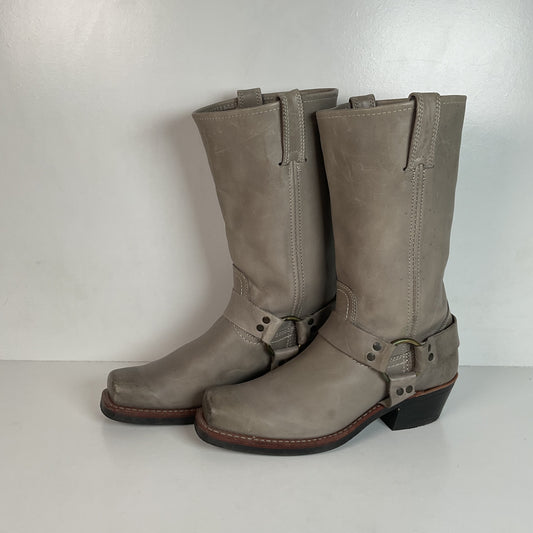 Frye Women’s 12 R Harness Boots 9 M Retired Slate Grey Color