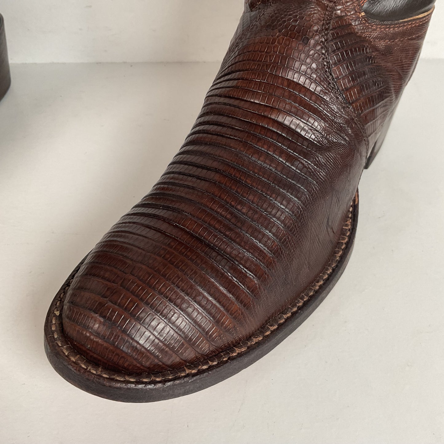 Vintage Tony Lama Teju Lizard Cowboy Boots | Gold Label | 7.5 B | Women’s 8.5