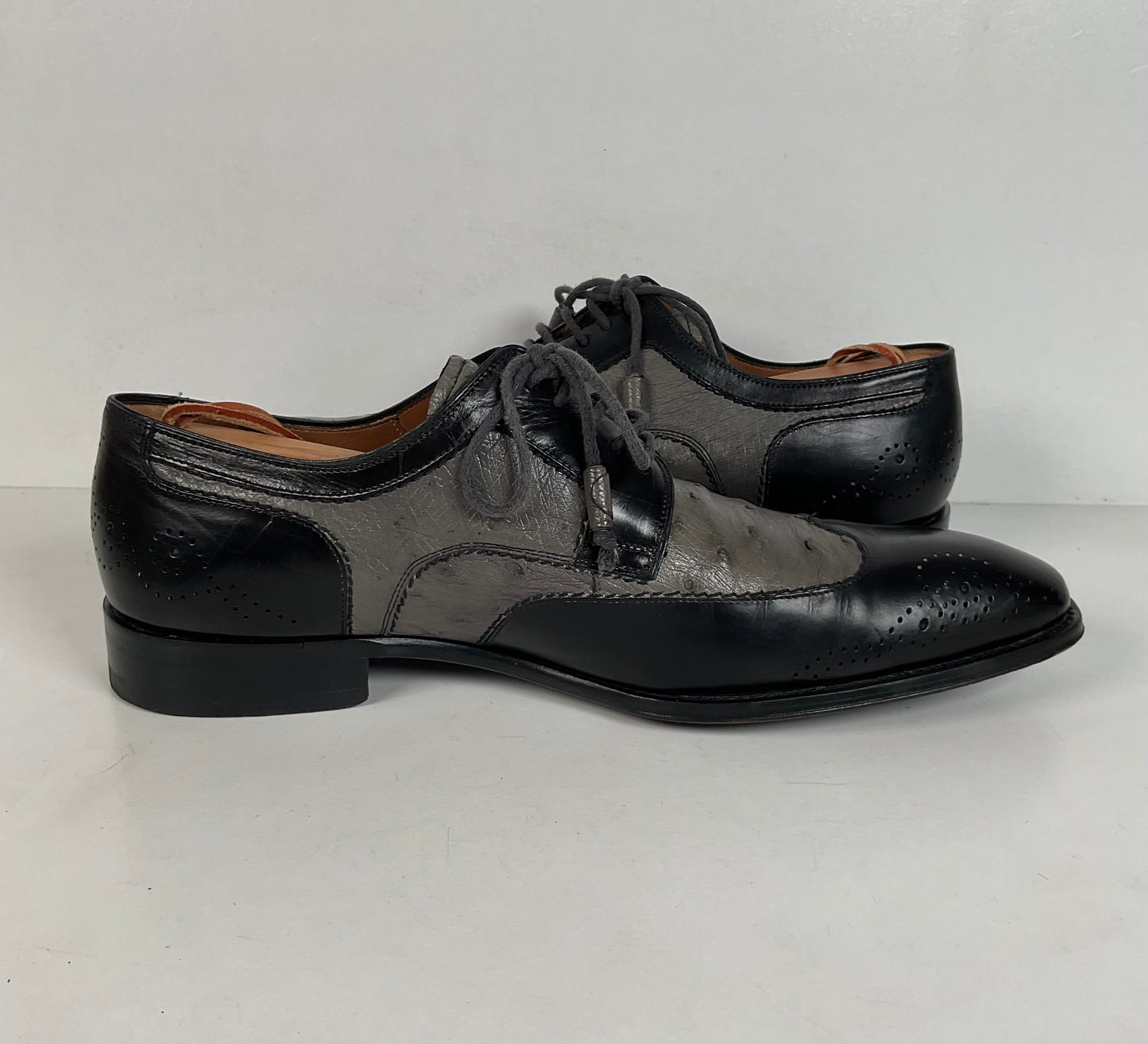 Mezlan Ostrich Quill Medallion Shoes | Derby | Exotic | Men’s 9.5 M