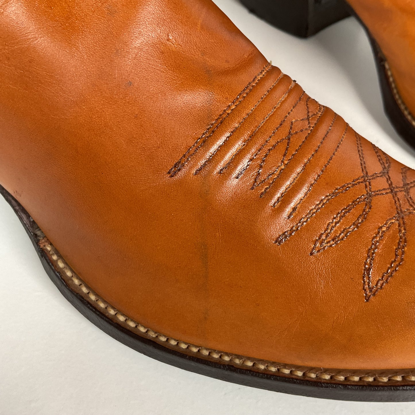 Vintage Justin Calfskin Cowboy Boots | Butterscotch | USA Made | Men’s 10.5 D