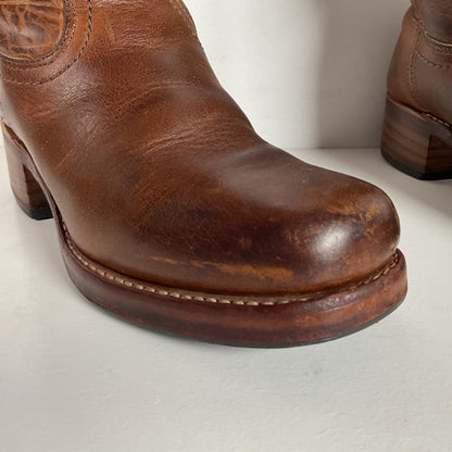 Frye Campus Boots | USA Made | Distressed Brown | Women’s 7 M