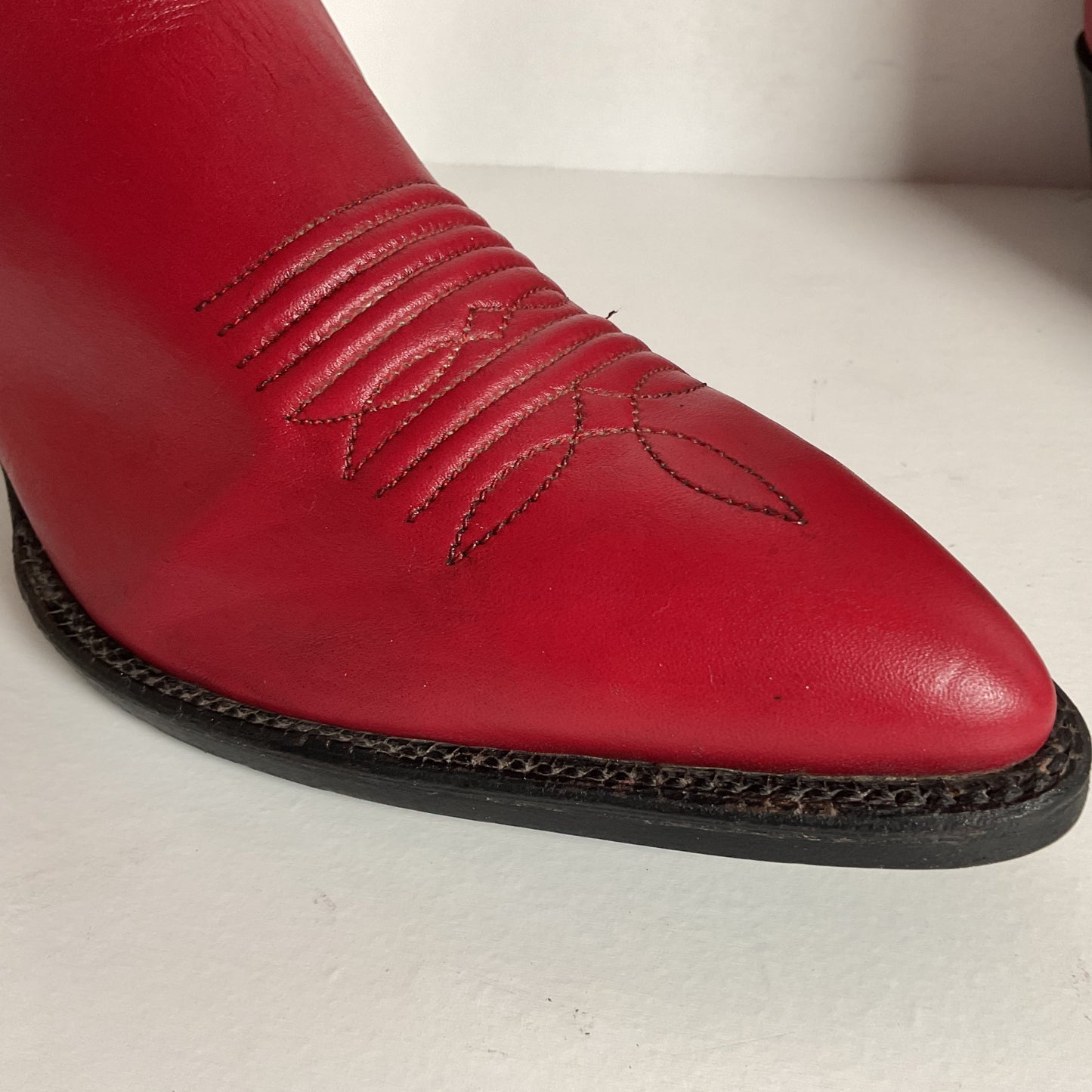Vintage Sanders Cowgirl Boots | Ruby Red | Women’s 6.5 B